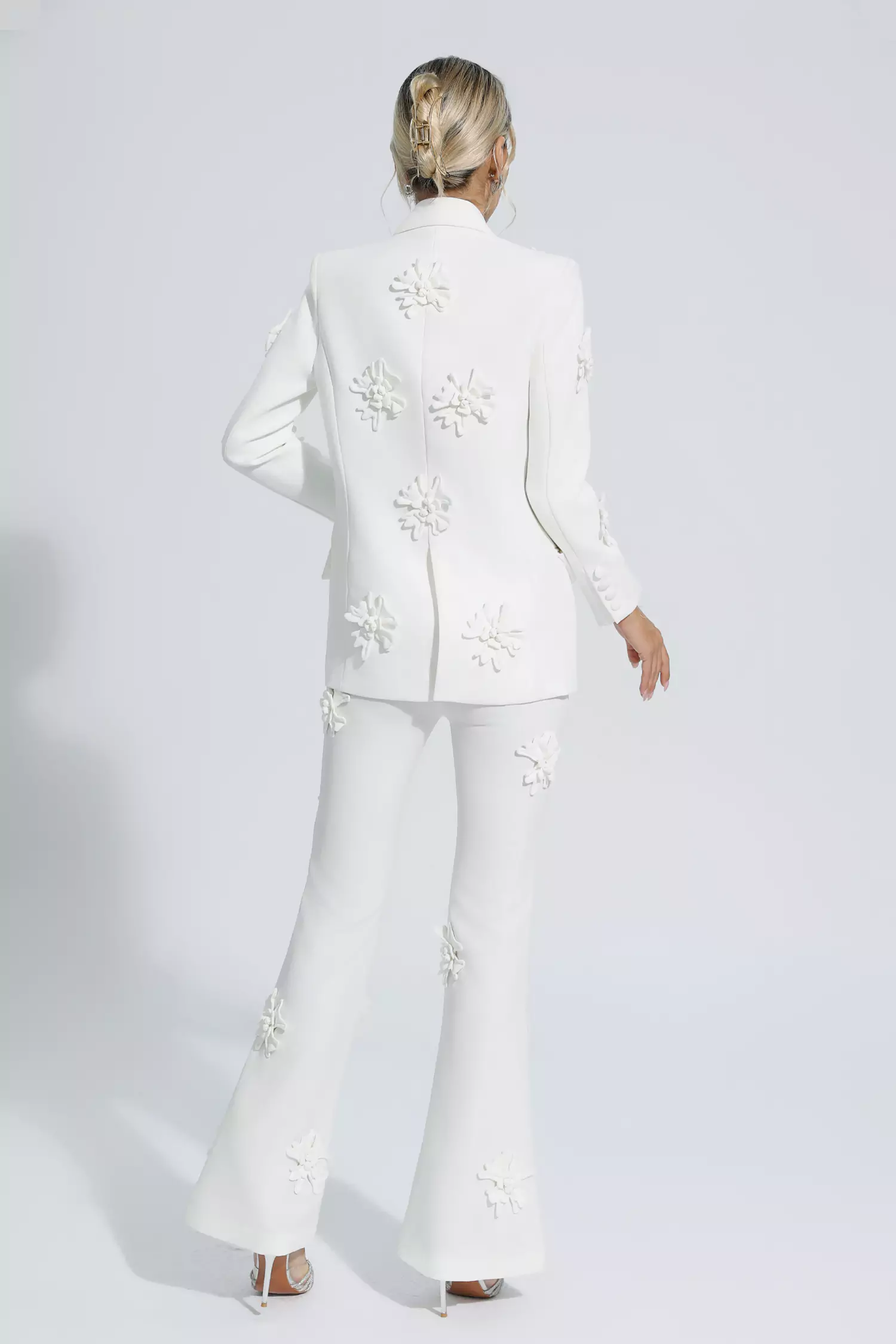 Ives White Jacquard Floral Blazer Set