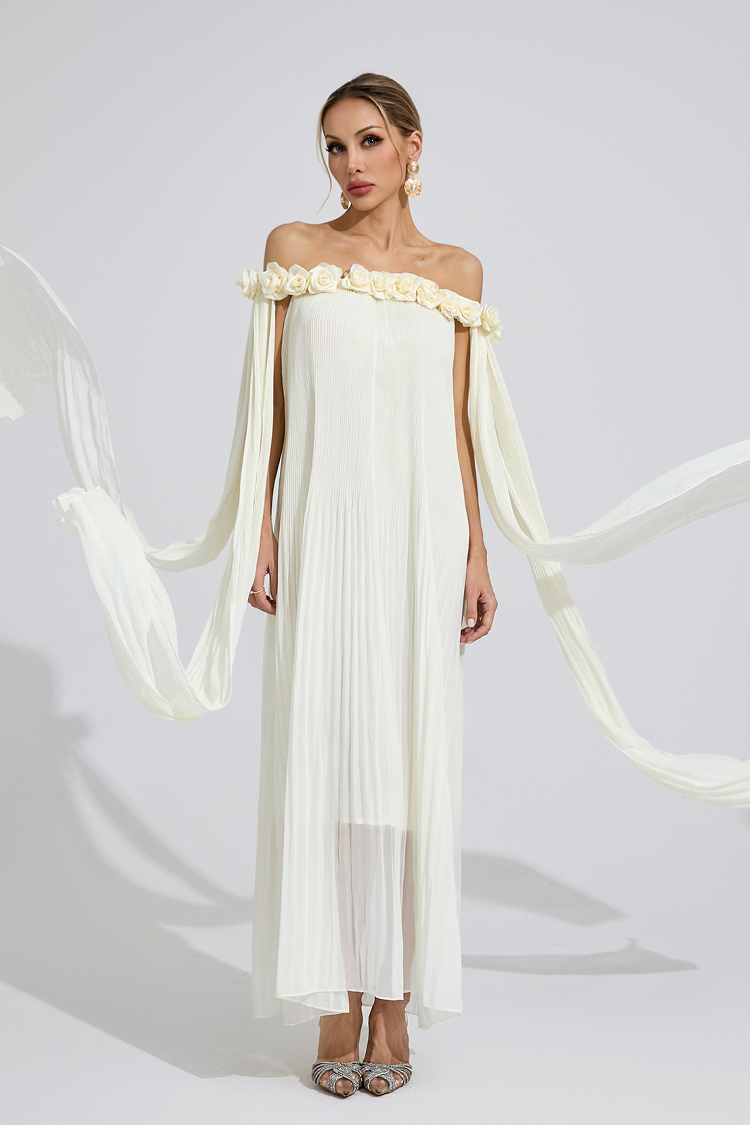 Isthmus Apricot Floral Maxi Dress