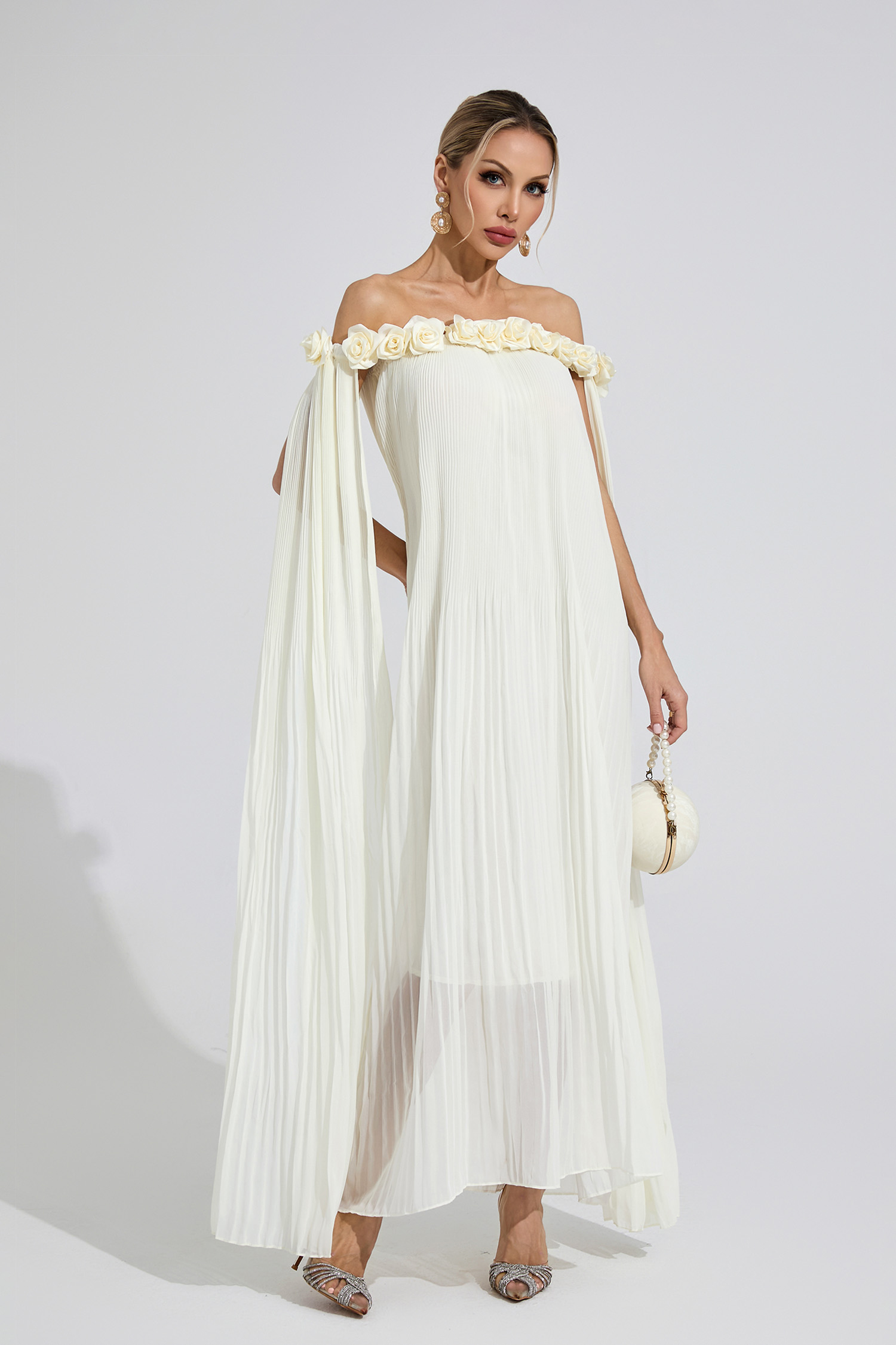 Isthmus Apricot Floral Maxi Dress