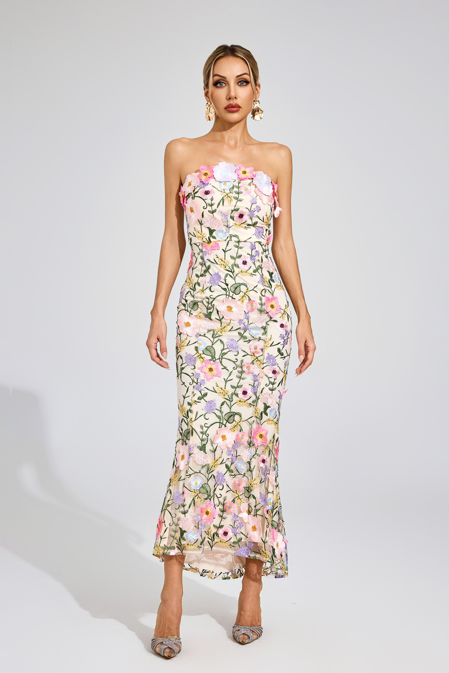 Abe Apricot Floral Embroider Dress