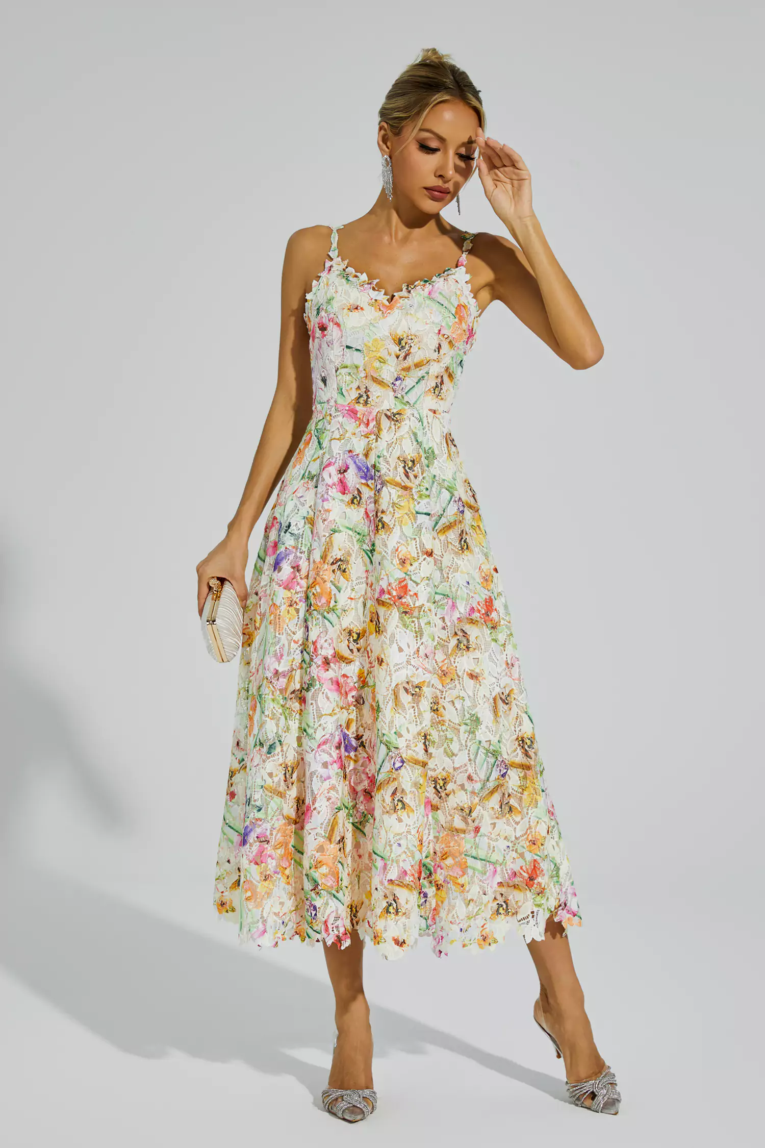 Dulles Floral Embroider Midi Dress