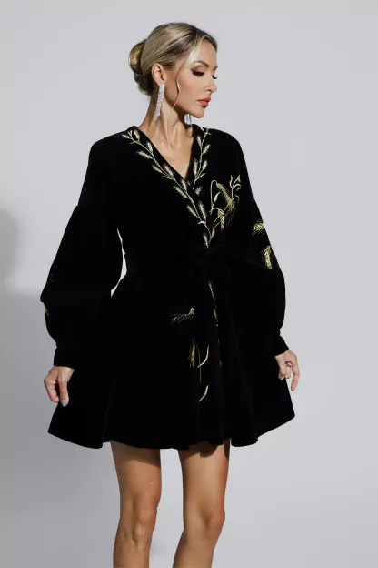 Lloyd Black Wheat Embroidery Mini Dress