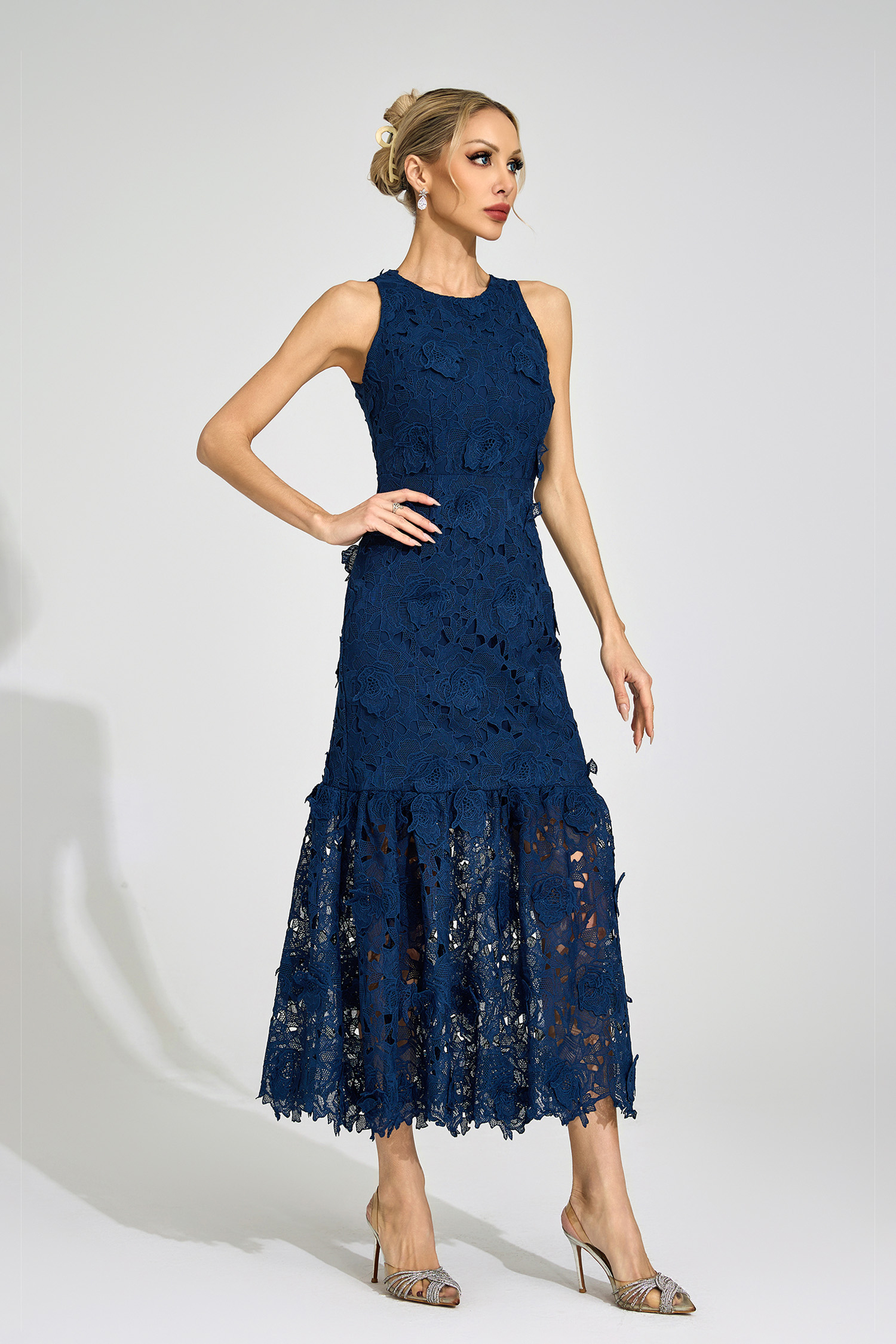 Gwen Blue Round Neck Maxi Dress