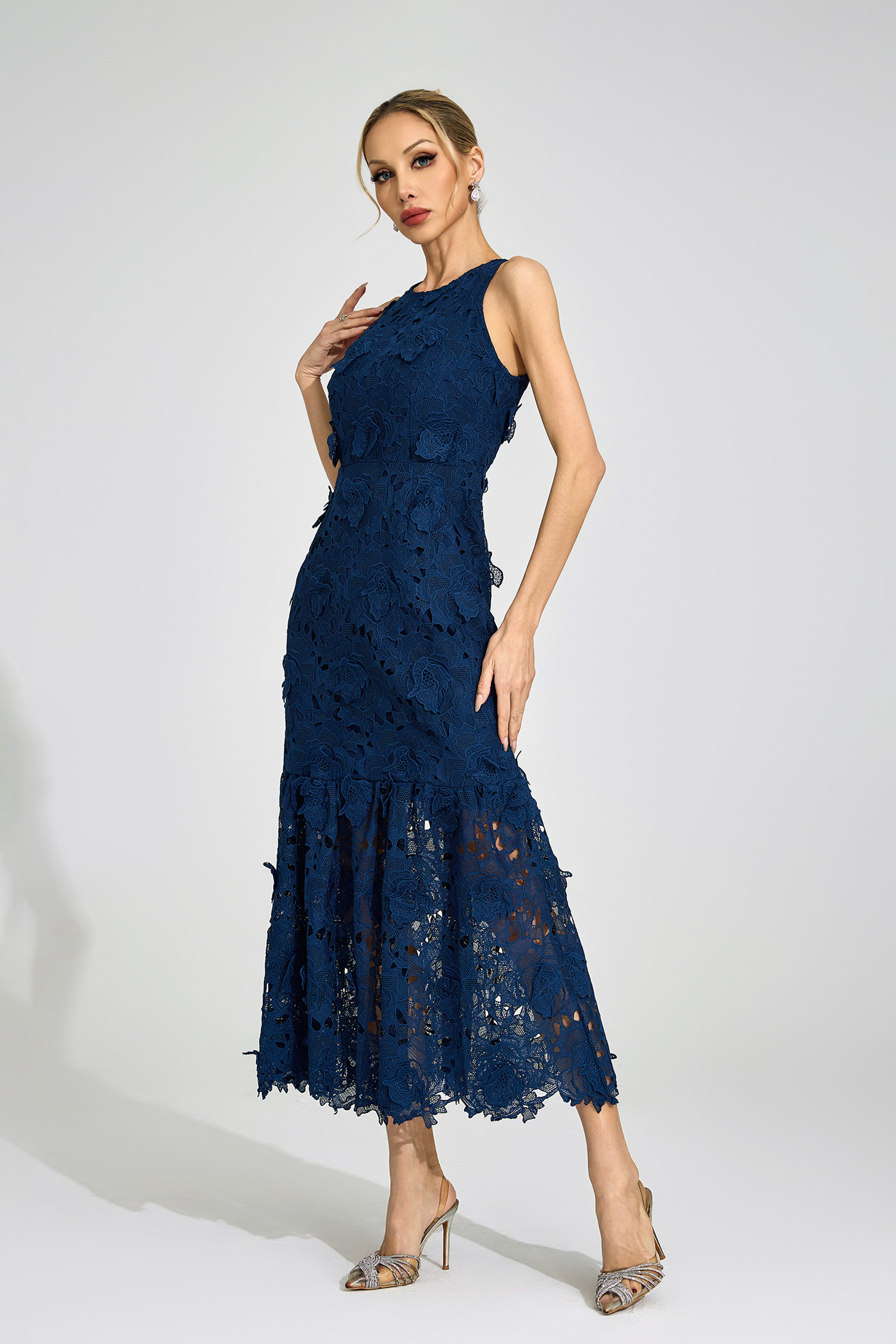 Gwen Blue Round Neck Maxi Dress