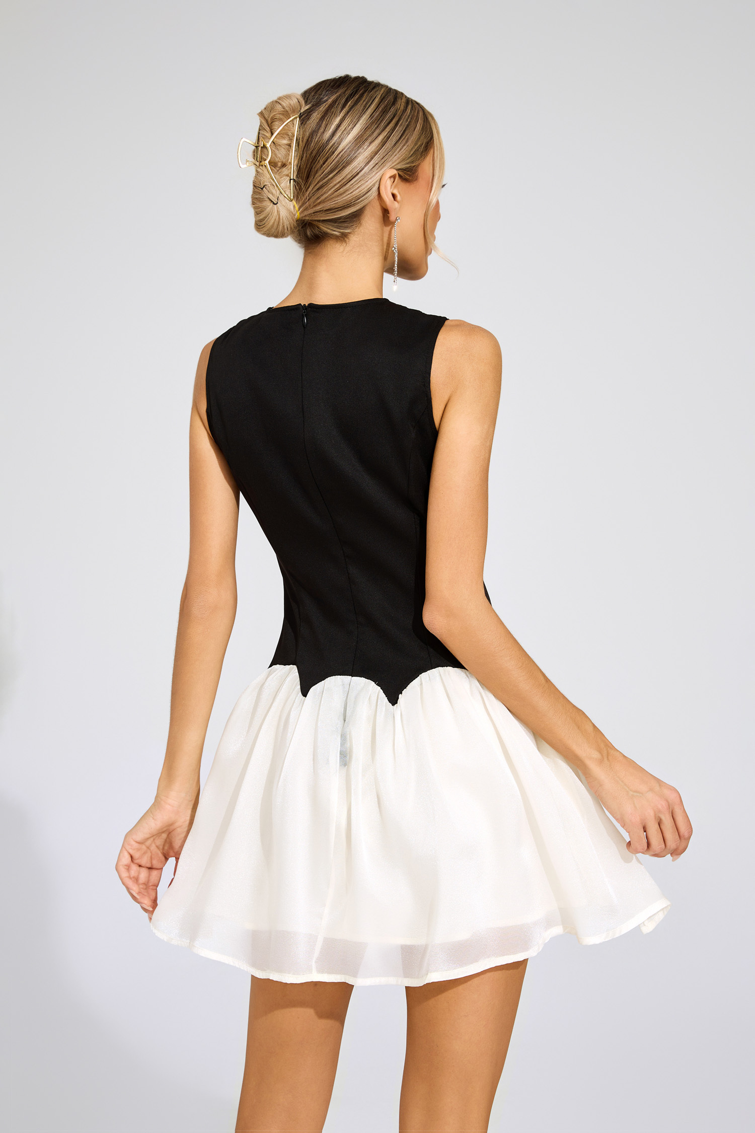 Irving Black Sequins Sleeveless Mini Dress