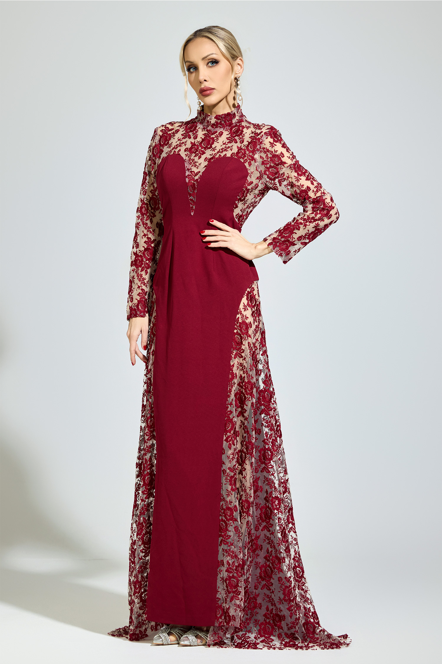 Deleuze Red Embroidered Formal Dress