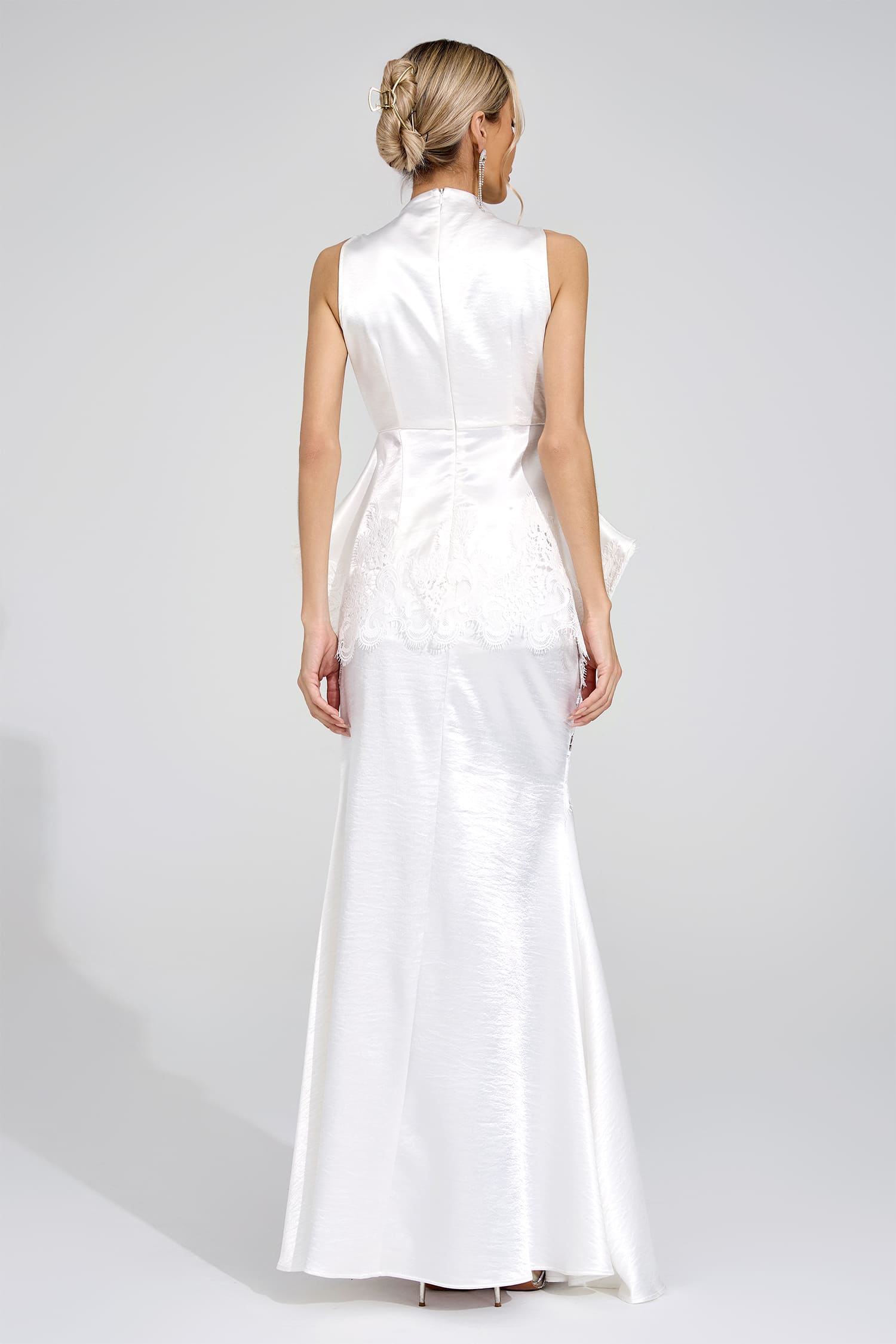 Gunilla White Two-Piece Set