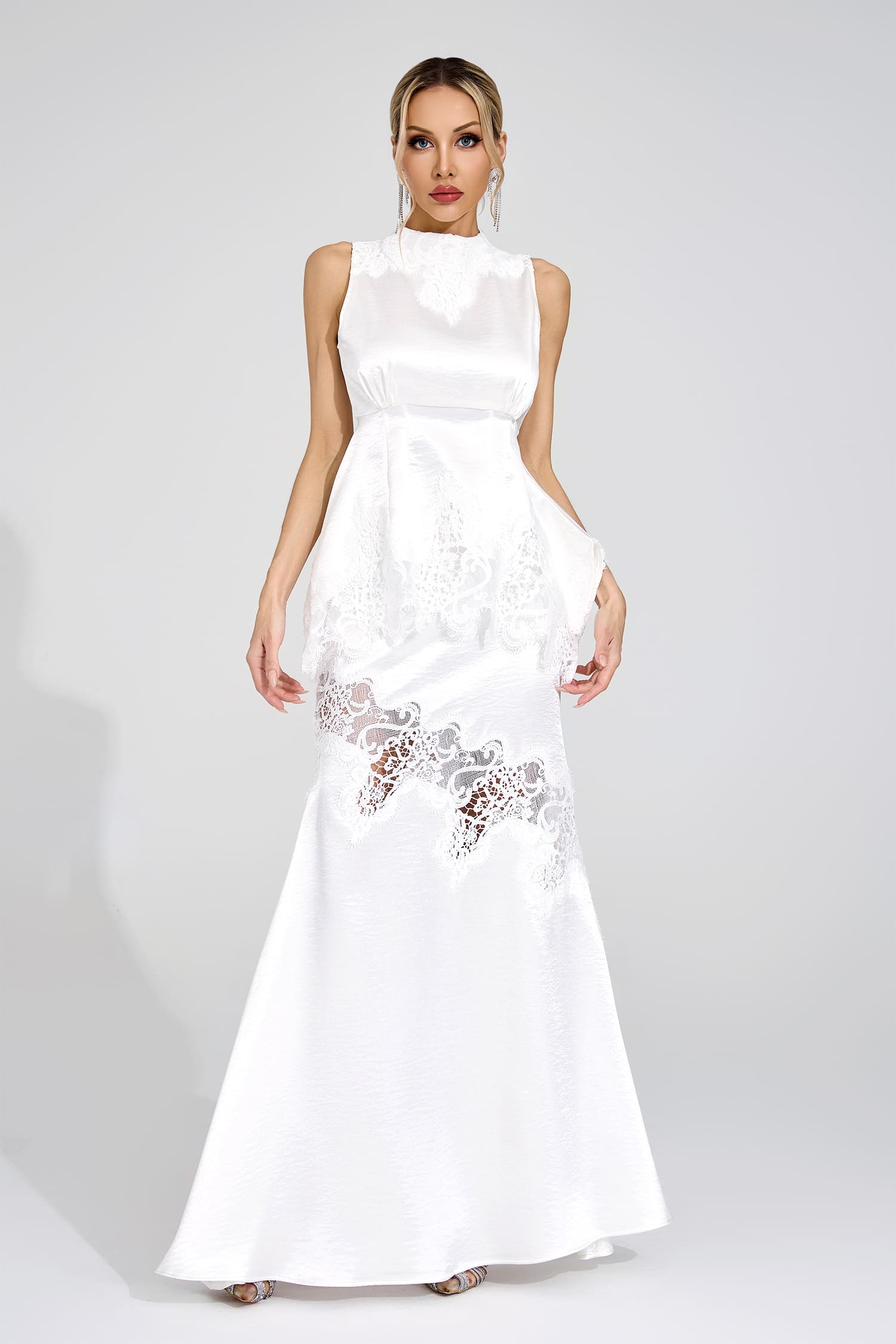 Gunilla White Two-Piece Set