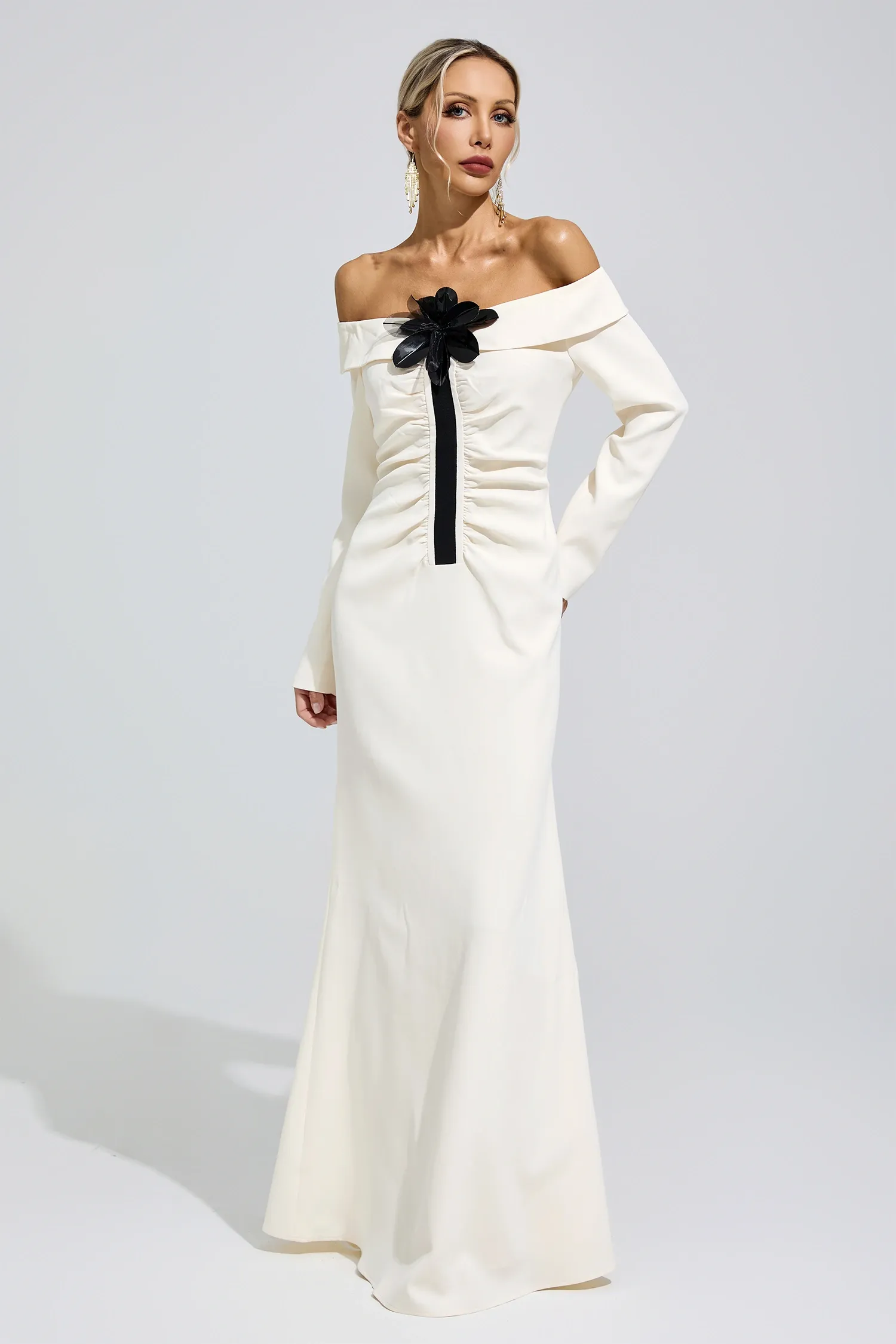 Bingen White Off Shoulder Flower Dress