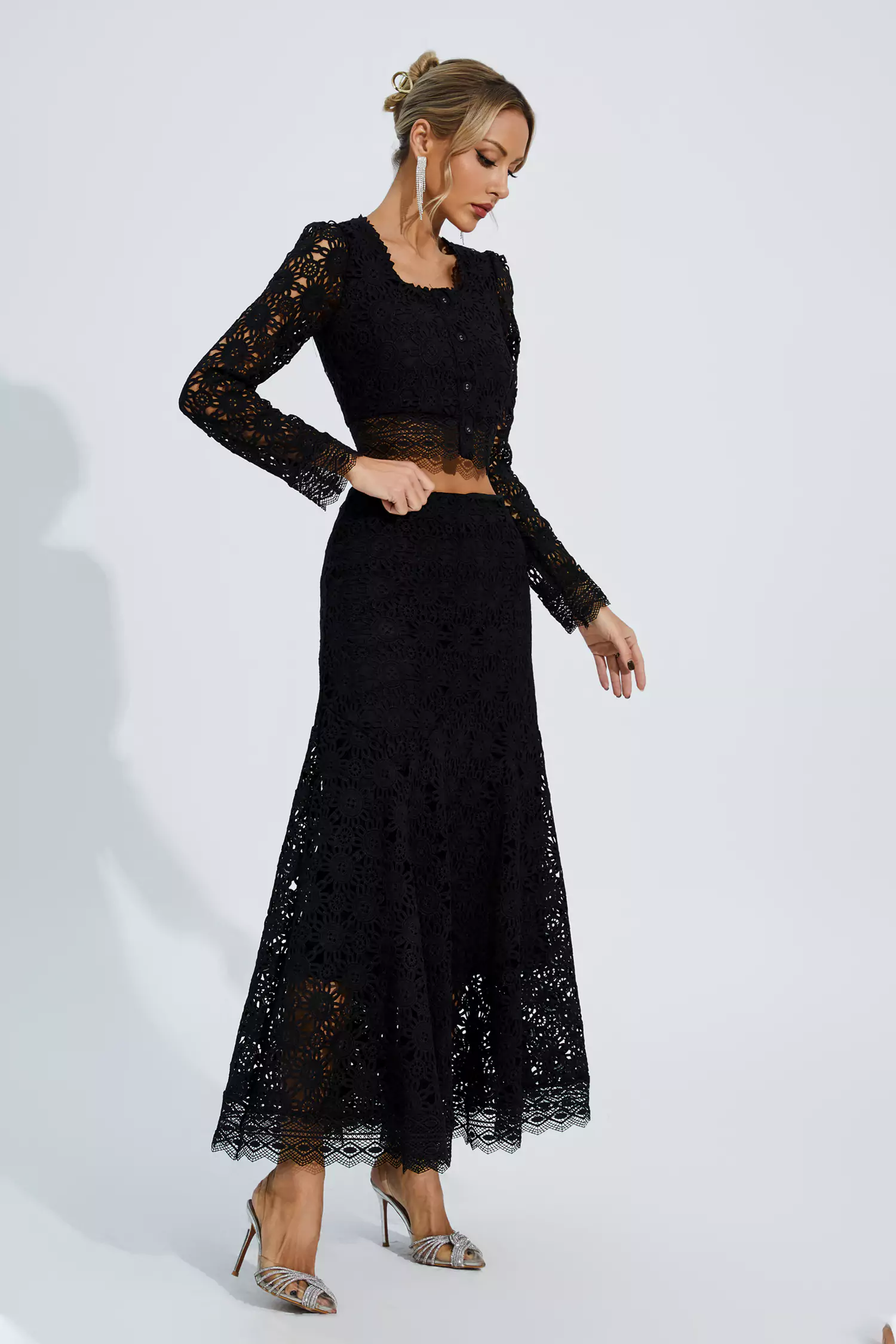 Holmes Black Hollow Long Sleeve Set