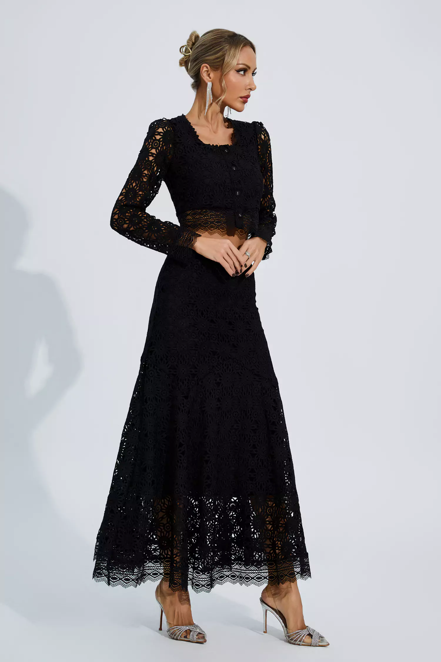 Holmes Black Hollow Long Sleeve Set