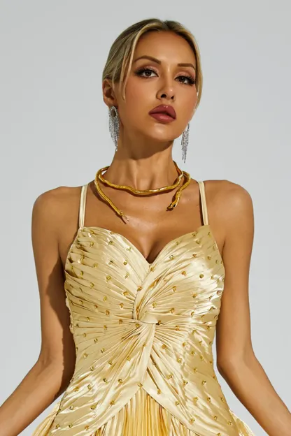 Gissing Gold Snake Necklace