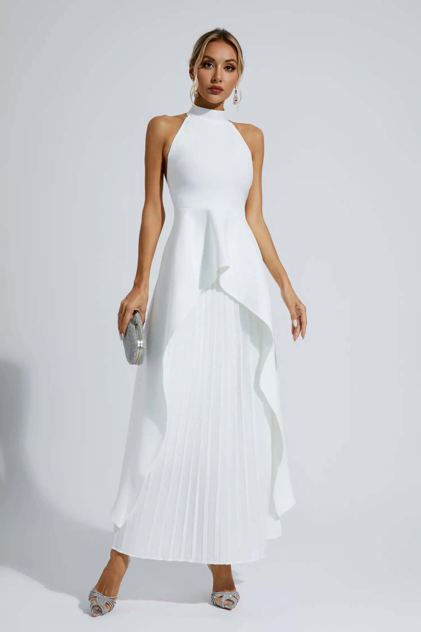 Verne White Irregular Set