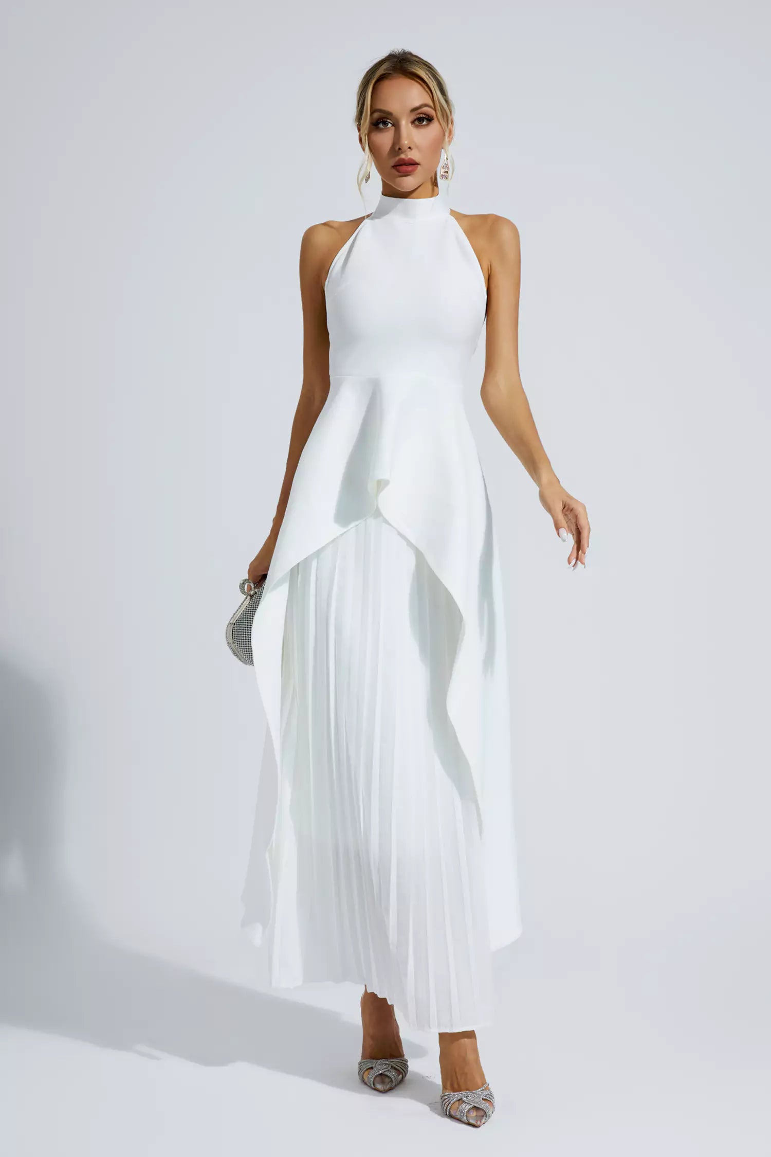Verne White Irregular Set