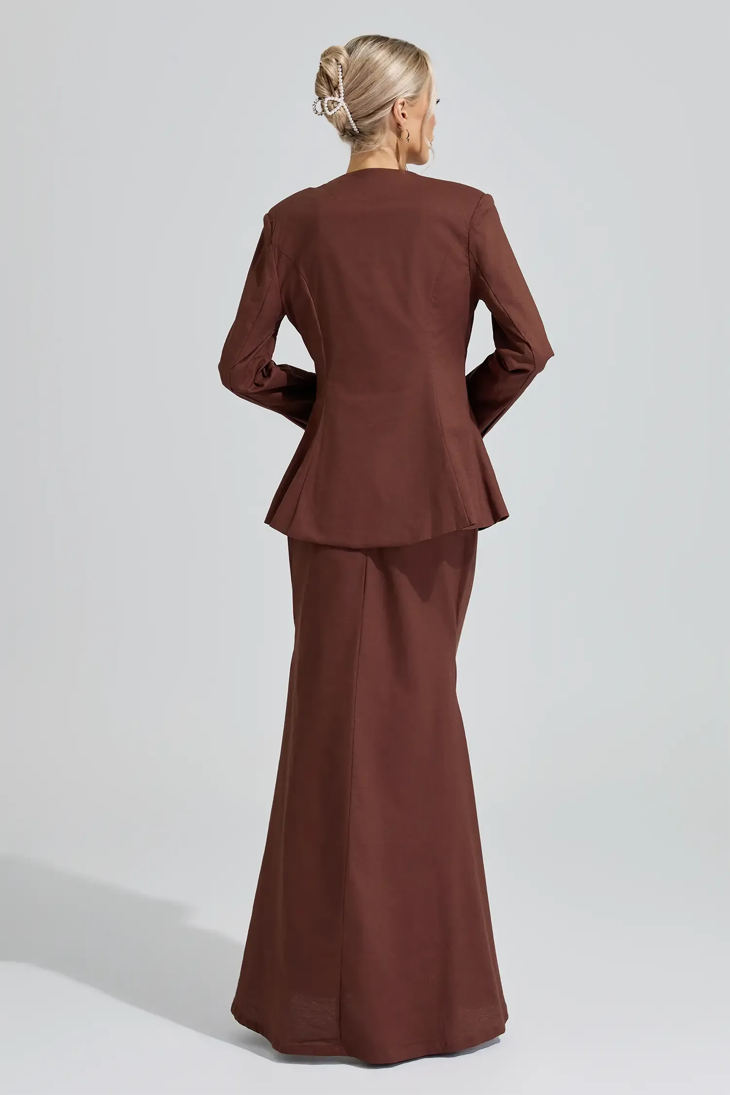 Saraswati Brown Elegant Blazer Mermaid Set