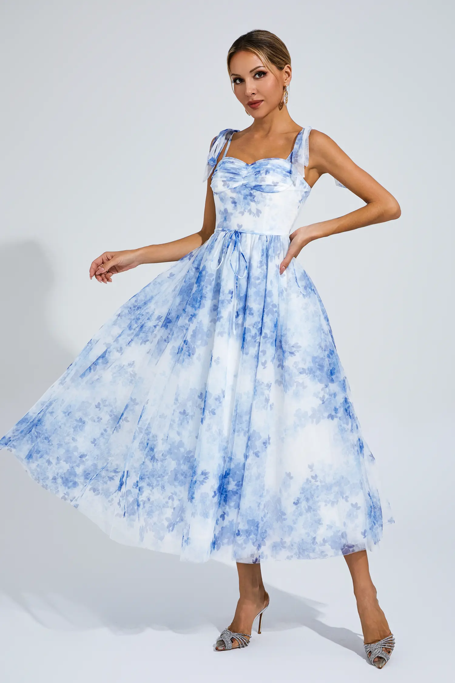 Zenobia Blue Flower Pinted Slip Dress