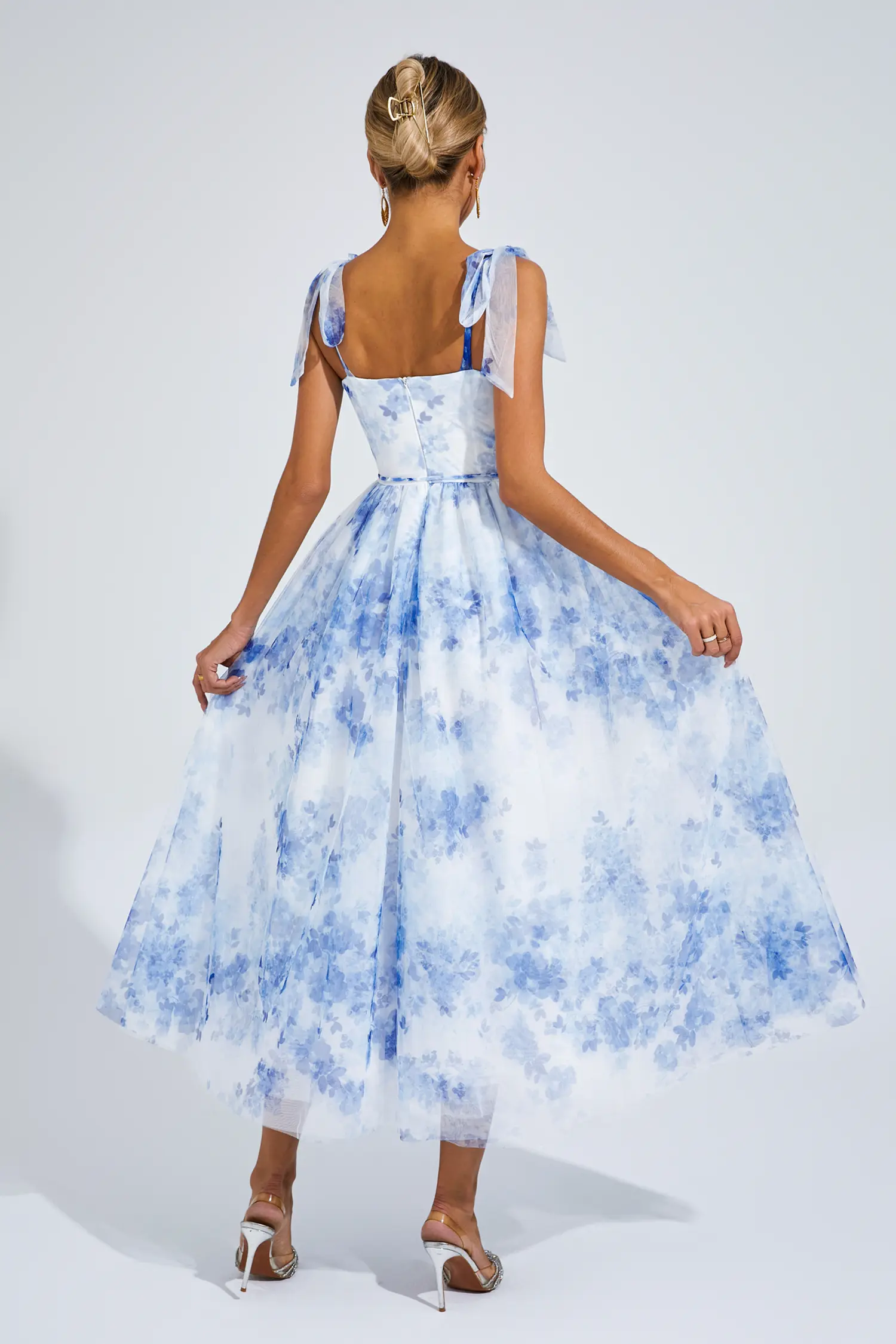 Zenobia Blue Flower Pinted Slip Dress