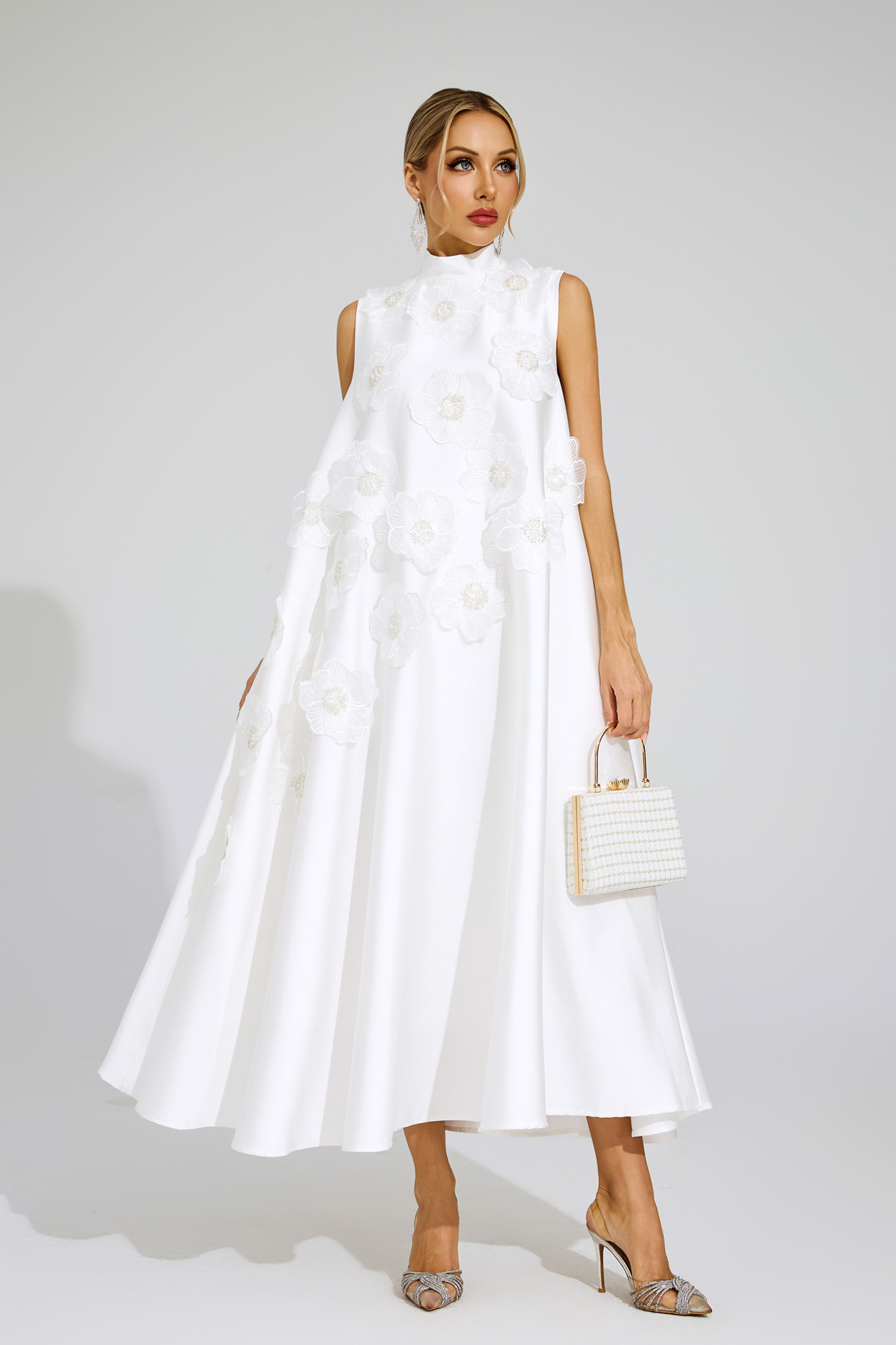 Edison White Flowers Sleeveless Dress