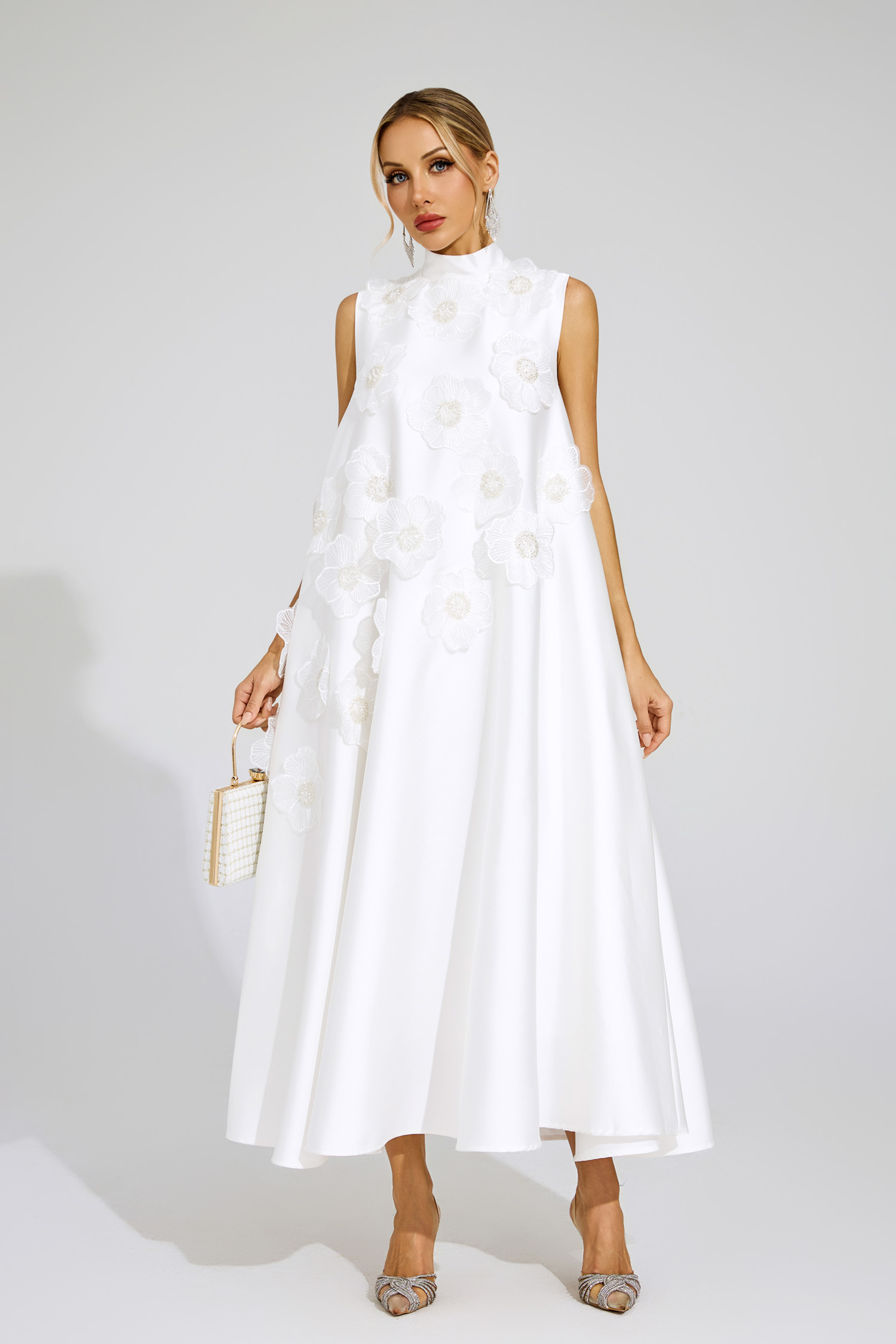 Edison White Flowers Sleeveless Dress
