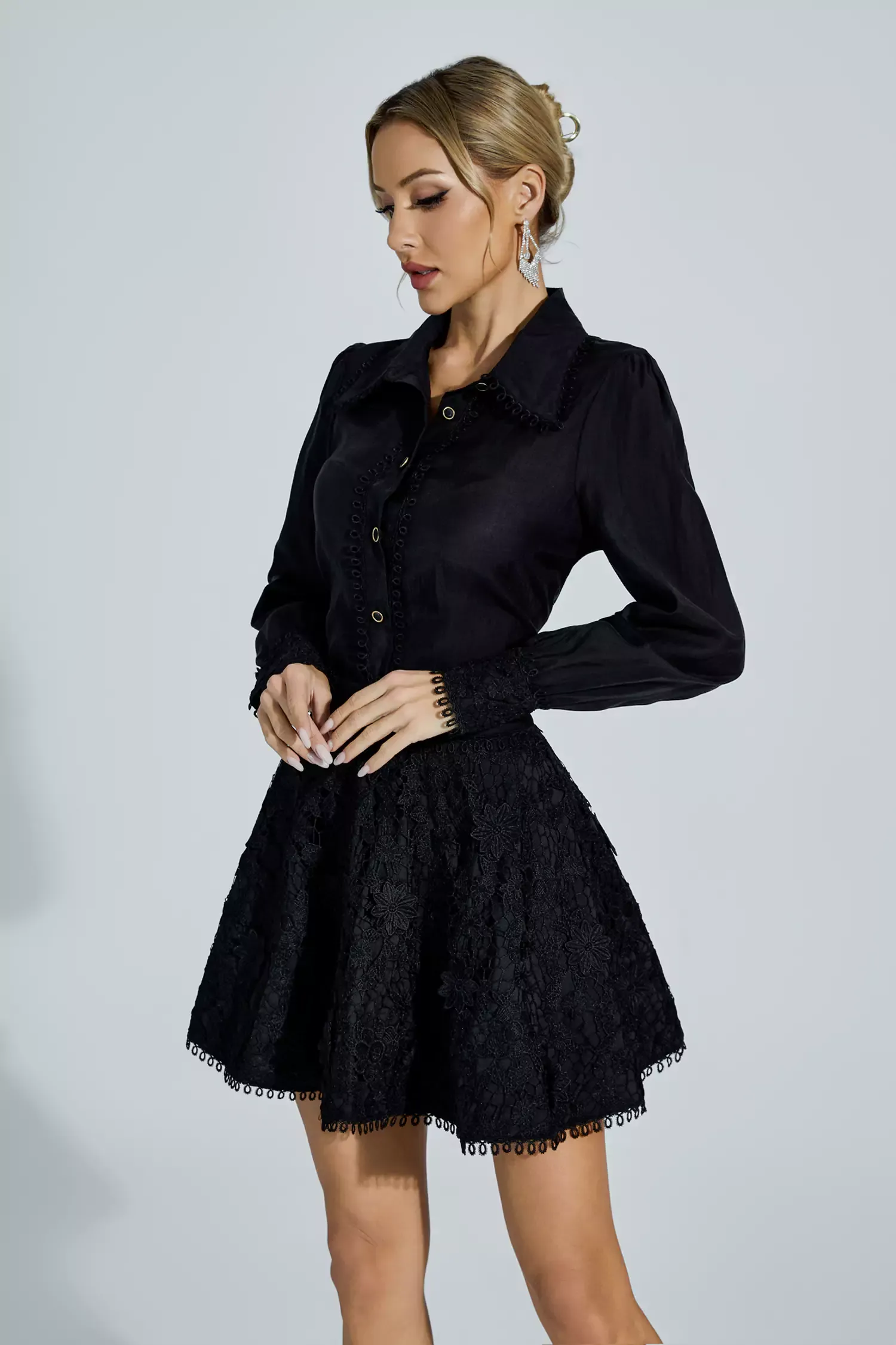 Hardy Black Embroidery Set