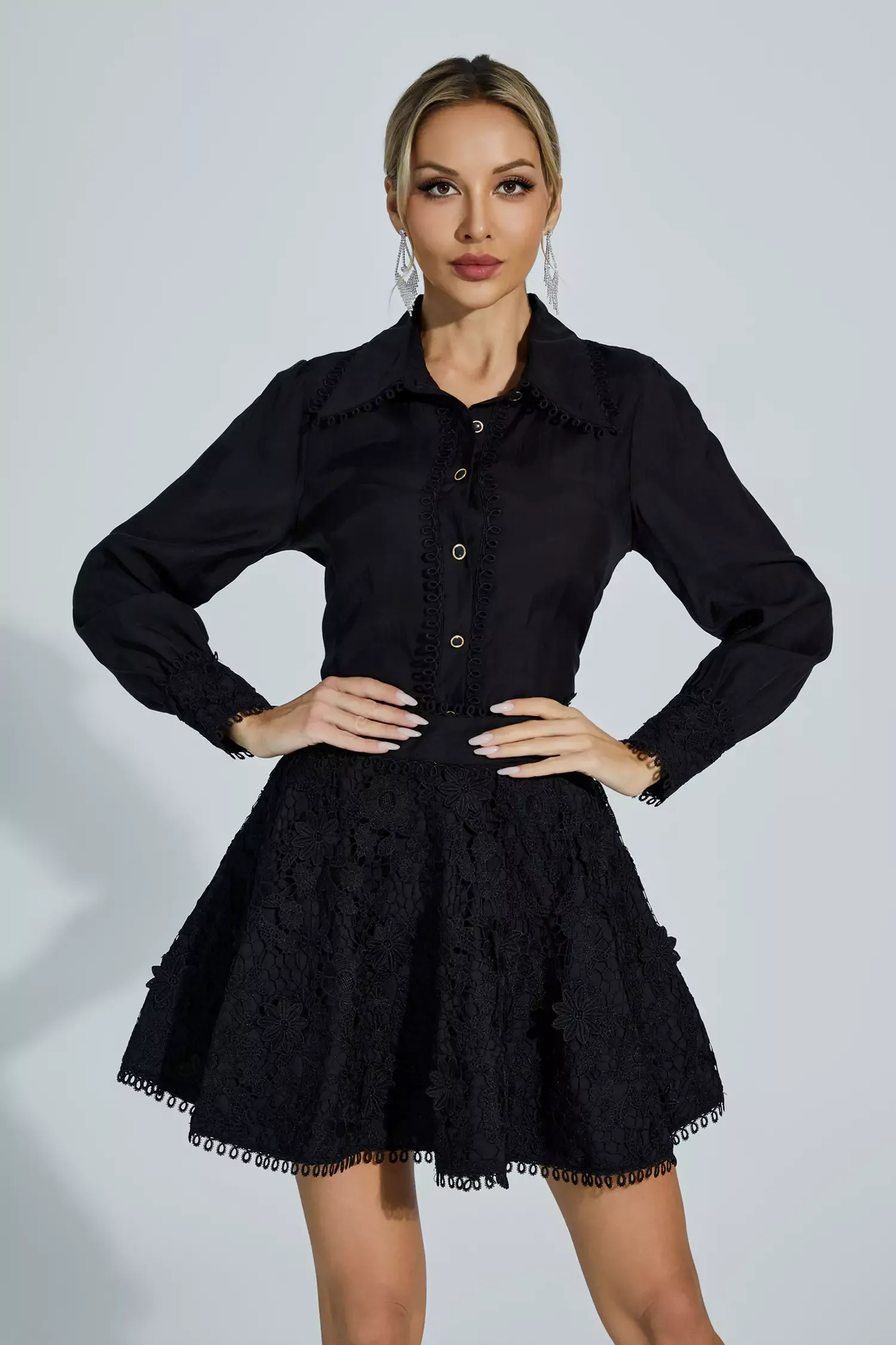 Hardy Black Embroidery Set