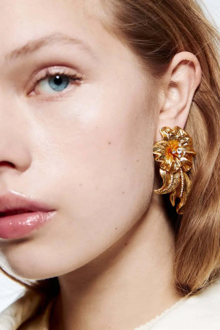 Balsam Golden Flower Earrings