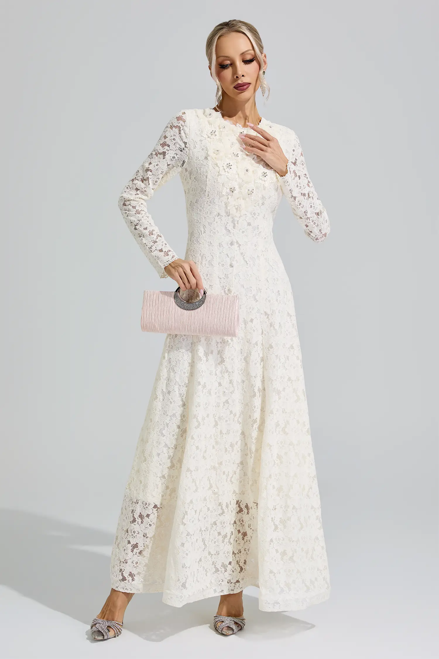 Beyoncé Apricot Lace Wedding Dress