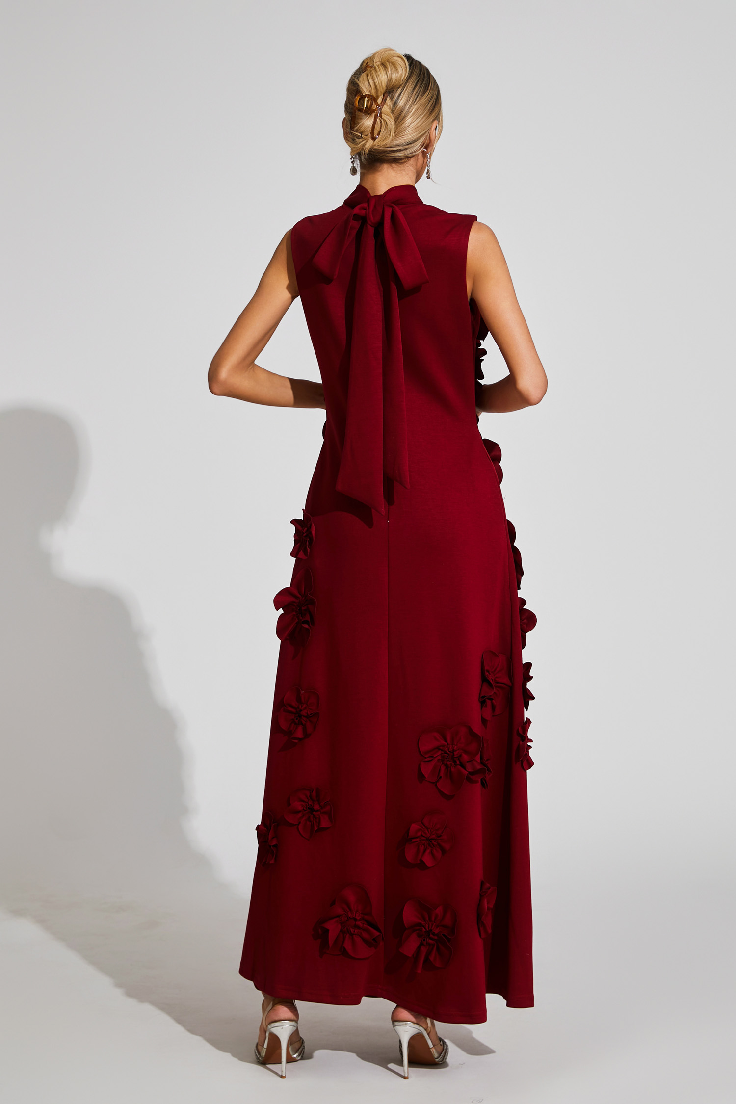 Whit Wine Red Rose Flower Maxi Dress