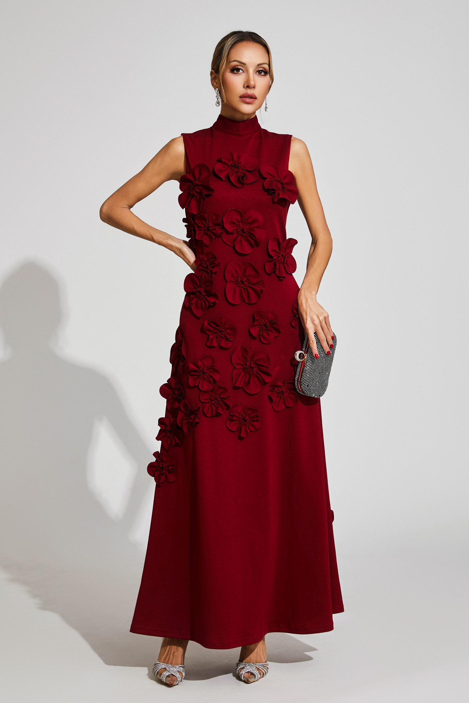 Whit Wine Red Rose Flower Maxi Dress