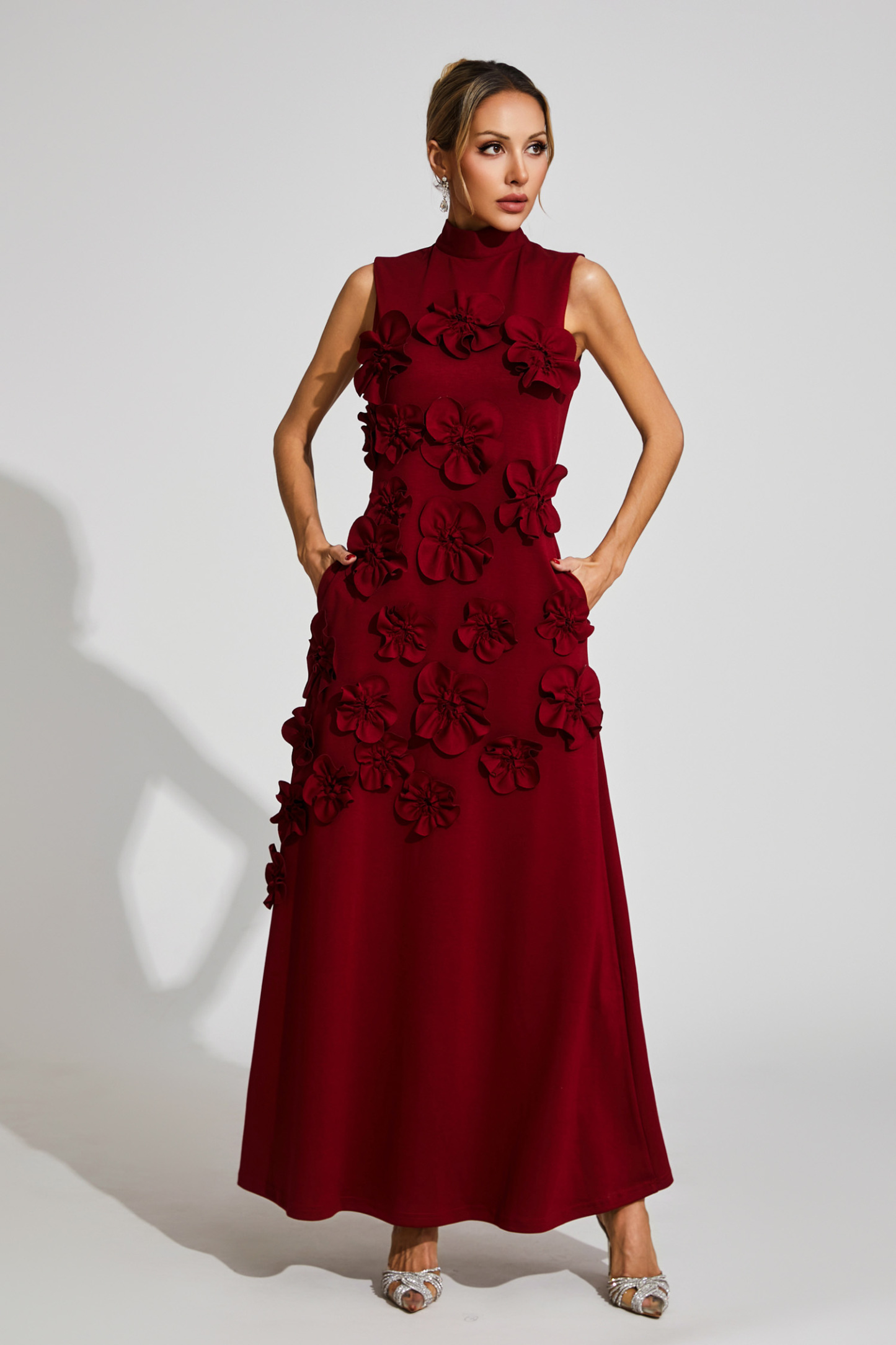 Whit Wine Red Rose Flower Maxi Dress