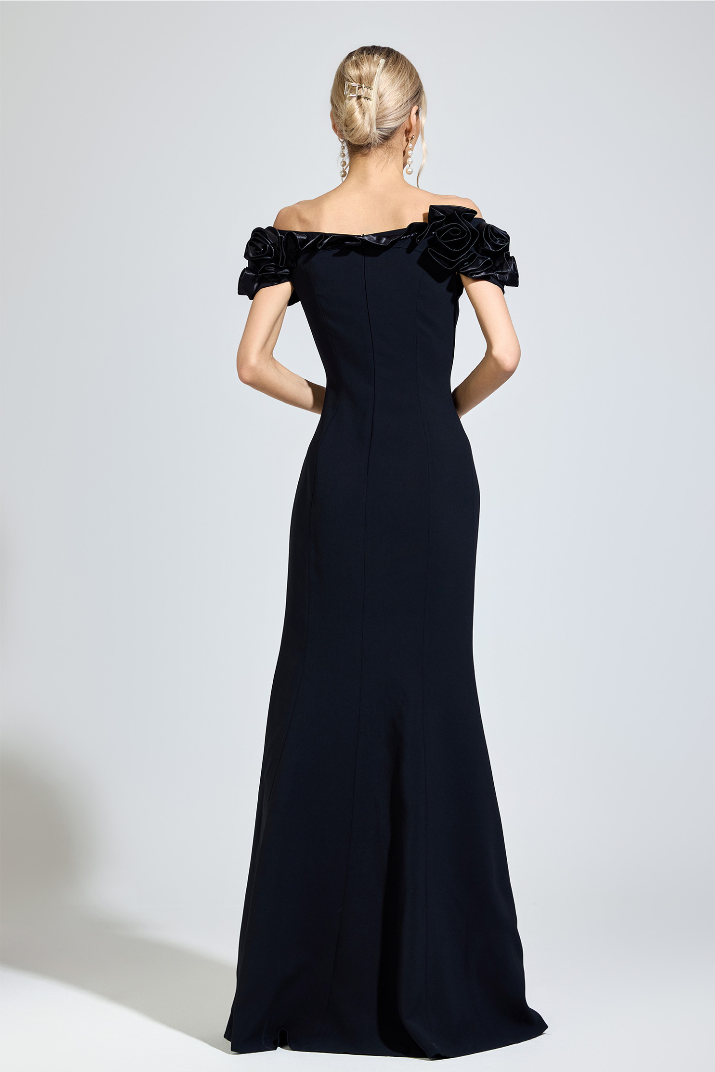 Sexton Black Floral  Maxi Dress