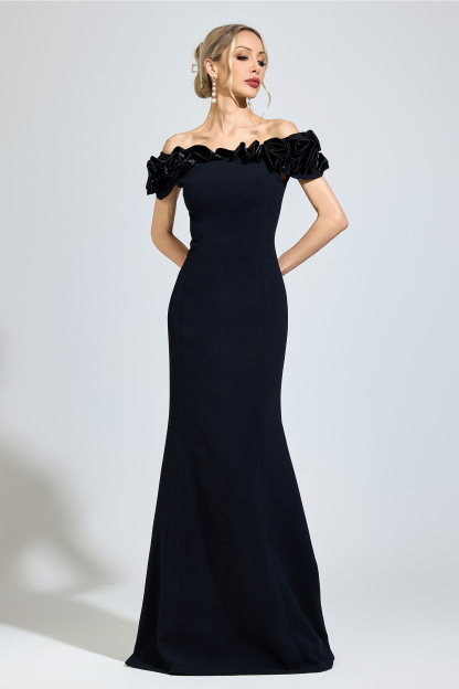 Sexton Black Floral  Maxi Dress