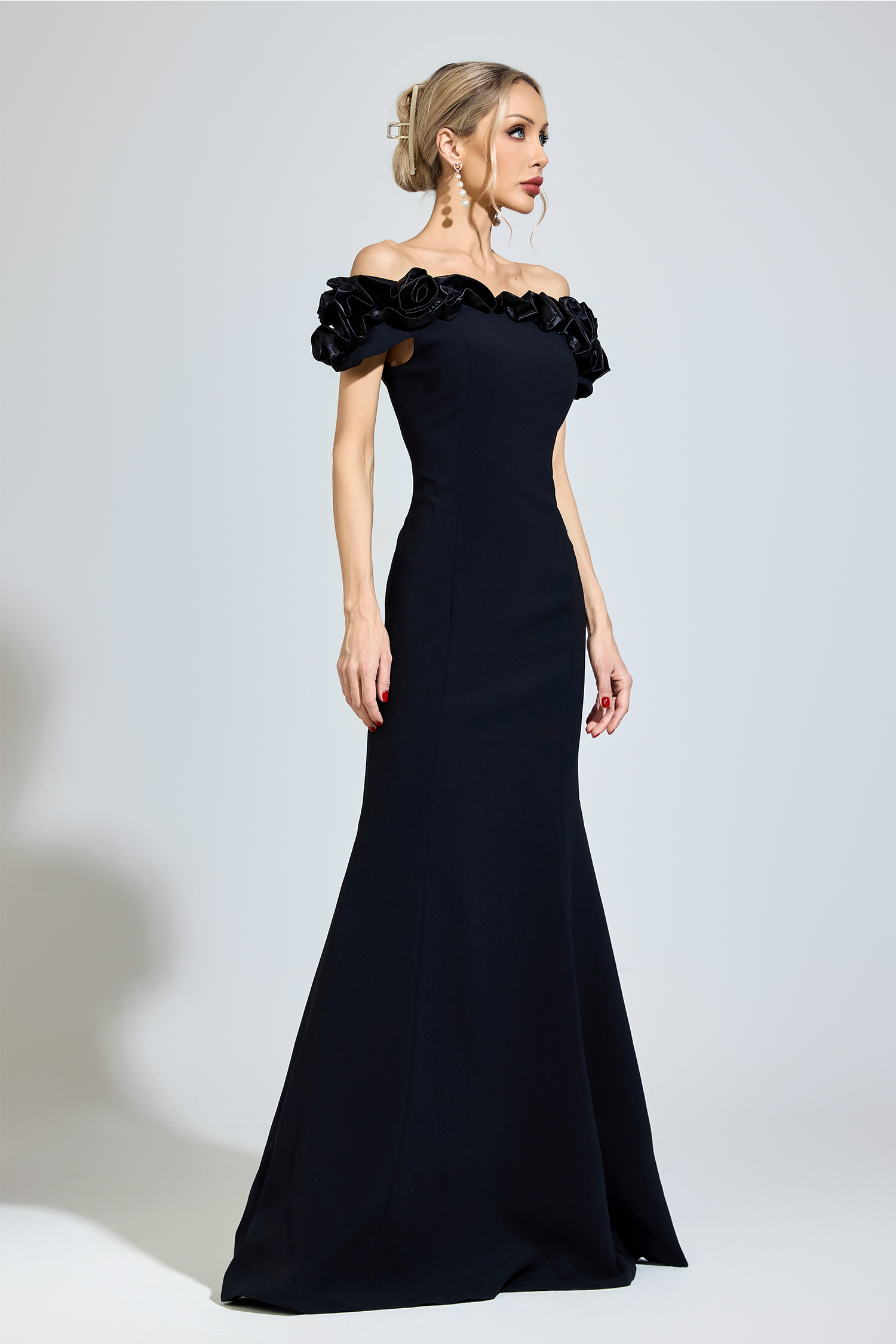 Sexton Black Floral  Maxi Dress