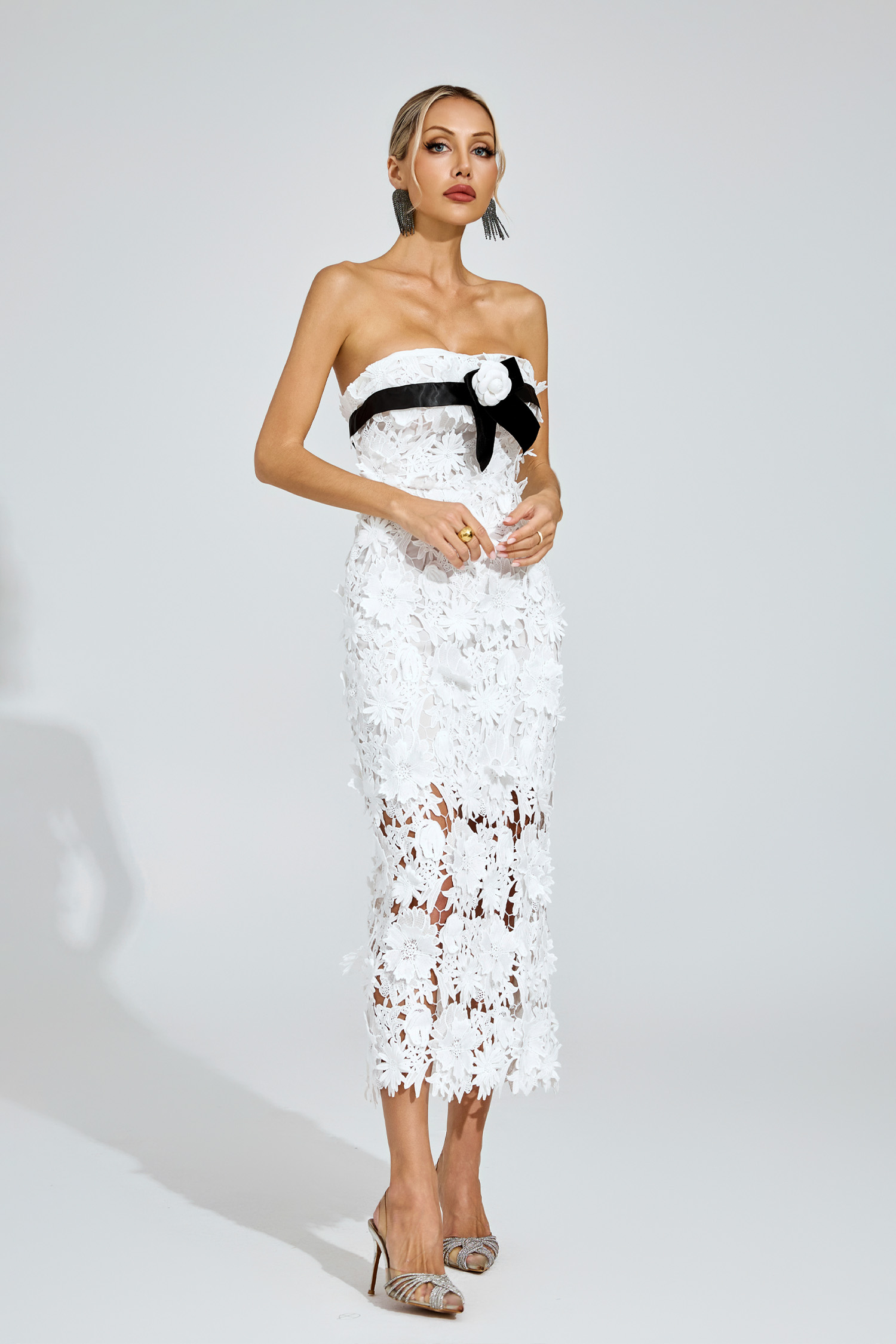 Sweet White Floral Lace Midi Dress