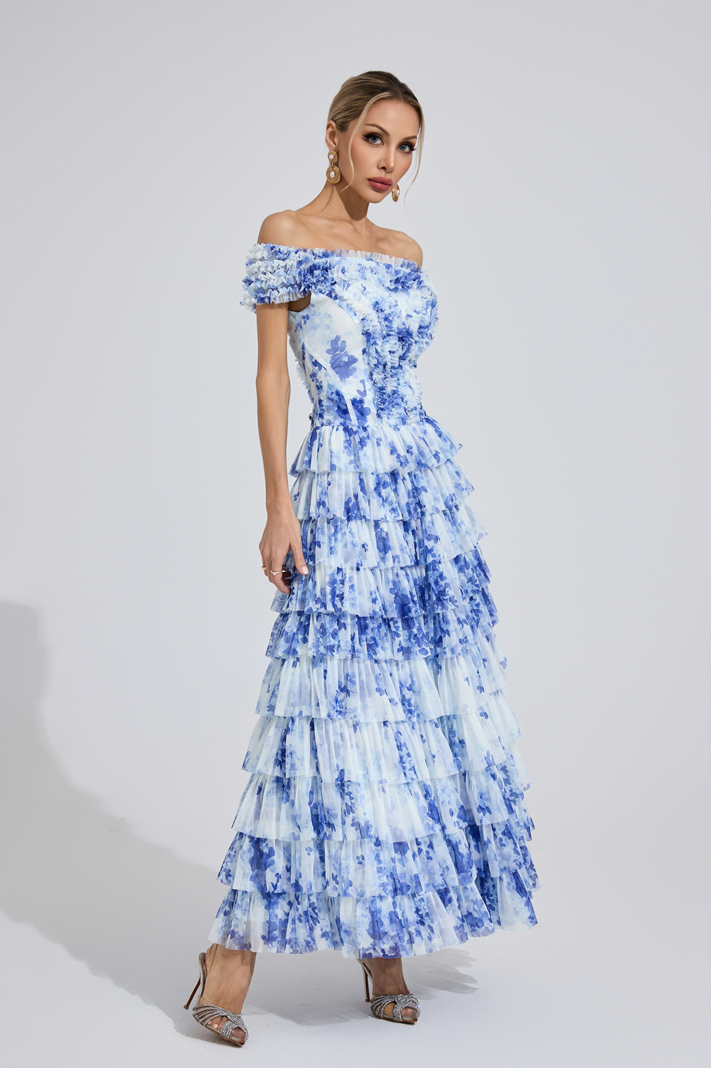 Tor White Floral Maxi Dress