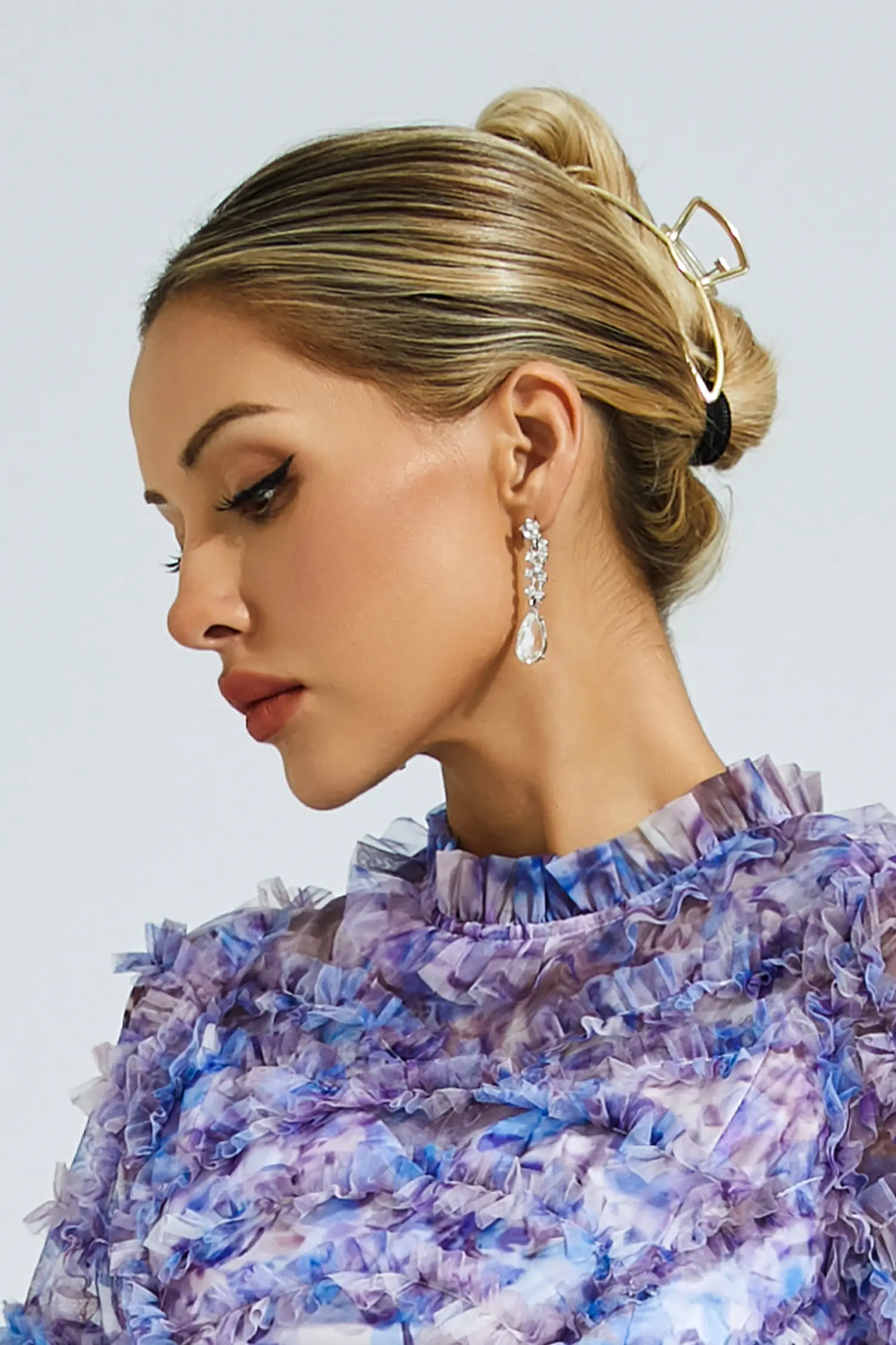 Edwiin Silver Crystal Earrings