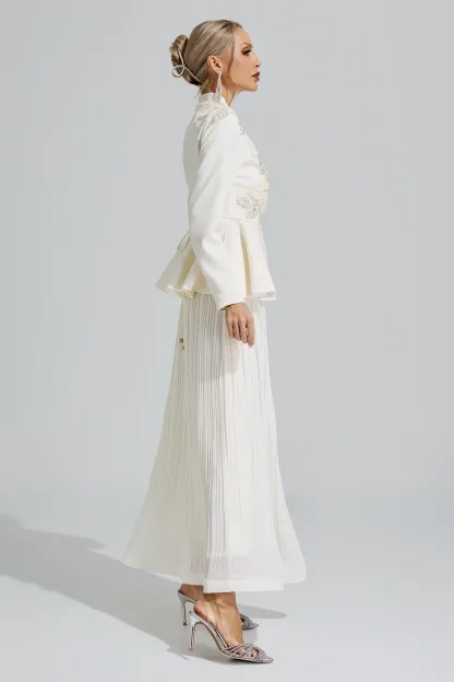 Jindeok White Embroidery Pleated Set