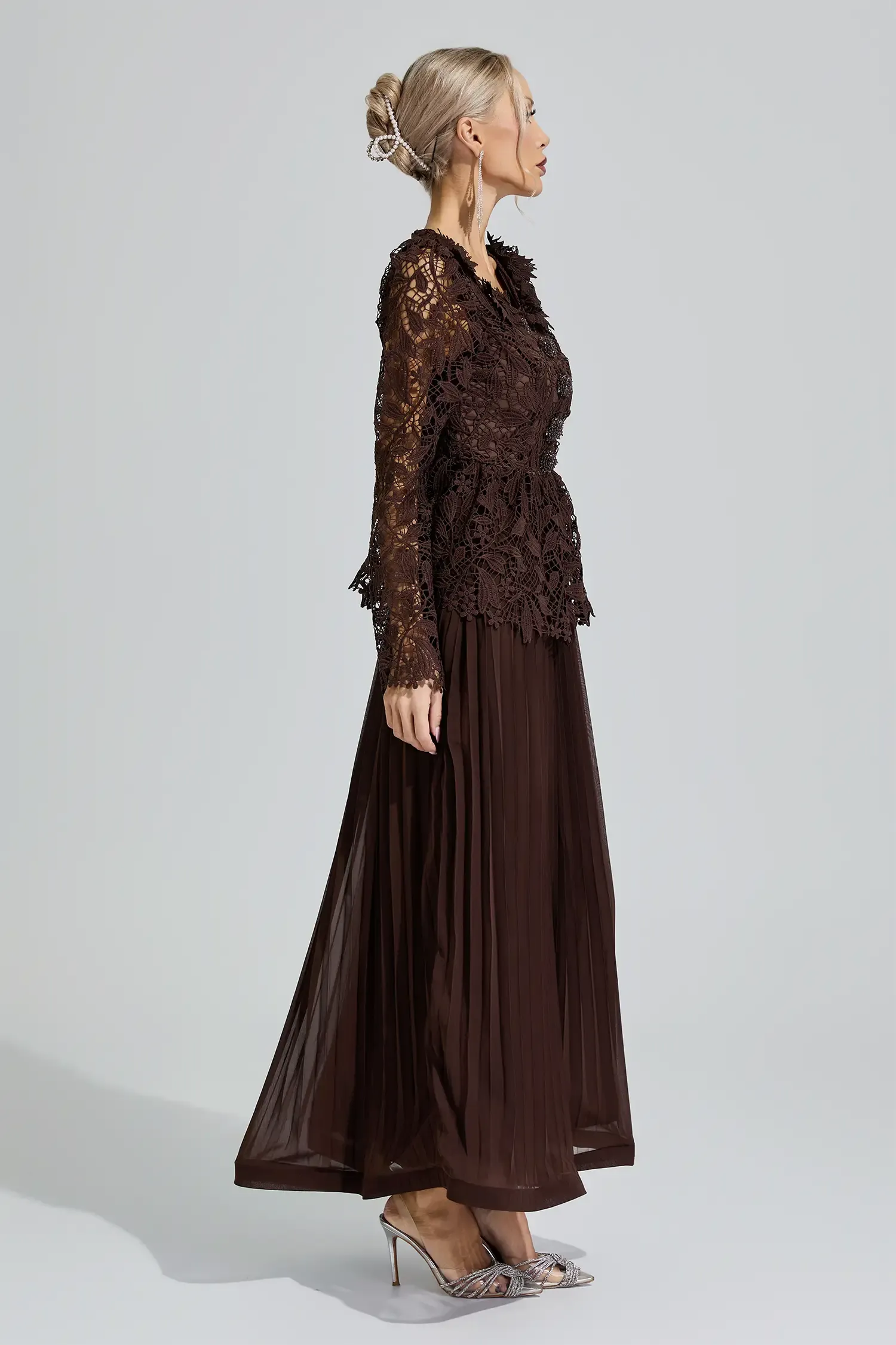 Diana Brown Lace Pleated Set