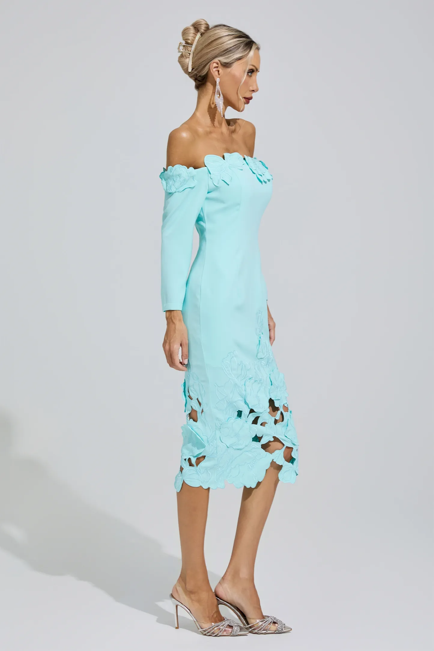Szymborska Green Off-Shoulder Embroidered Dress