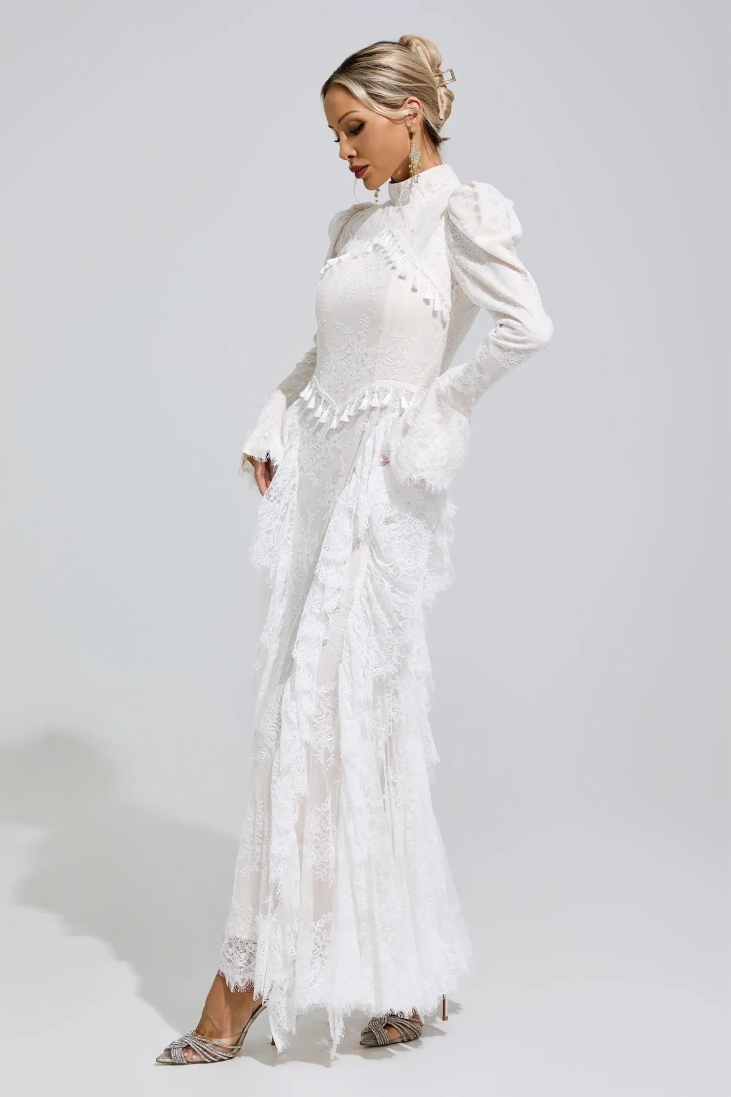Rosalyn White Puff Sleeve Tassel Dress