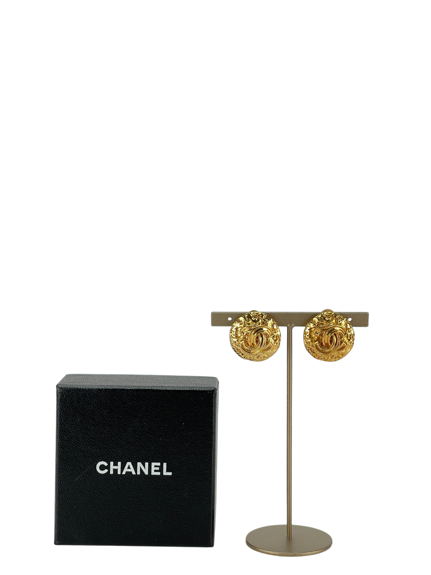 CHANEL - 95A Gold Coco Mark Earrings
