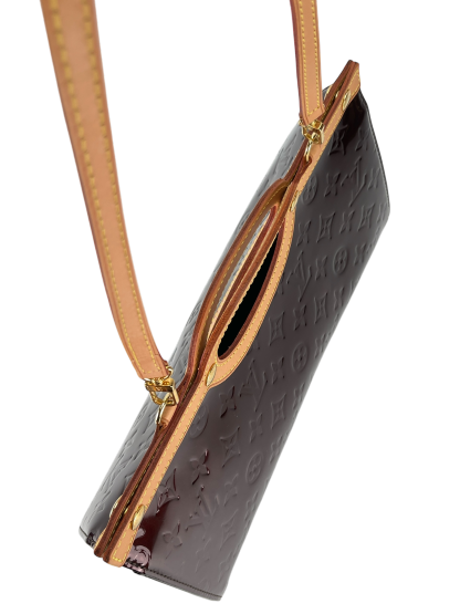 LOUIS VUITTON - Red Patent Leather Vernis Roxbury Shoulder Bag
