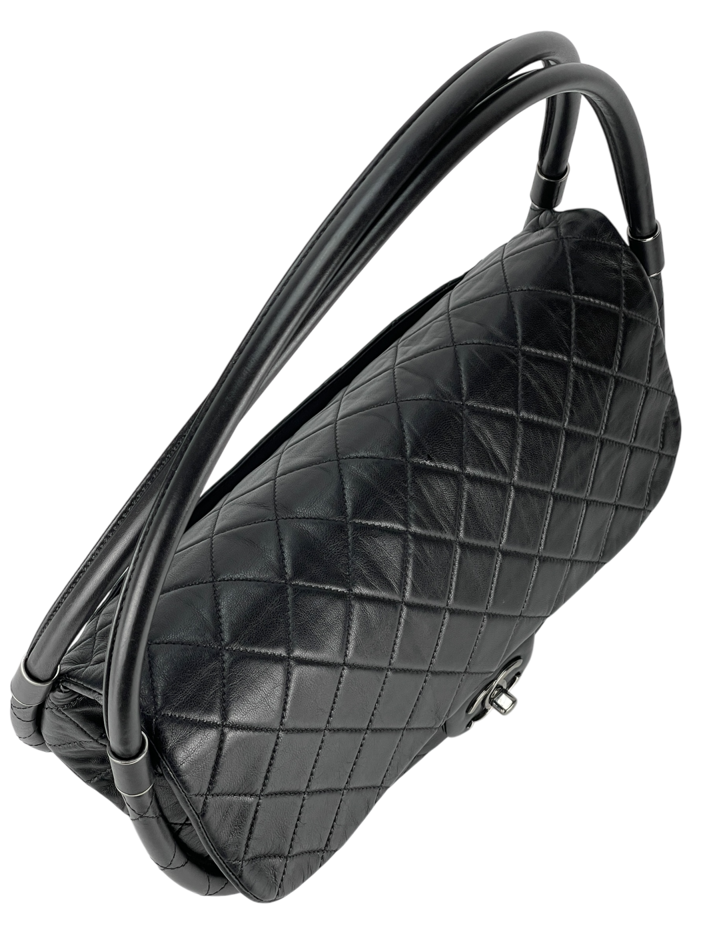 CHANEL - Hula Hoop Black Lambskin Shoulder Bag Handbag Sliver Hardware