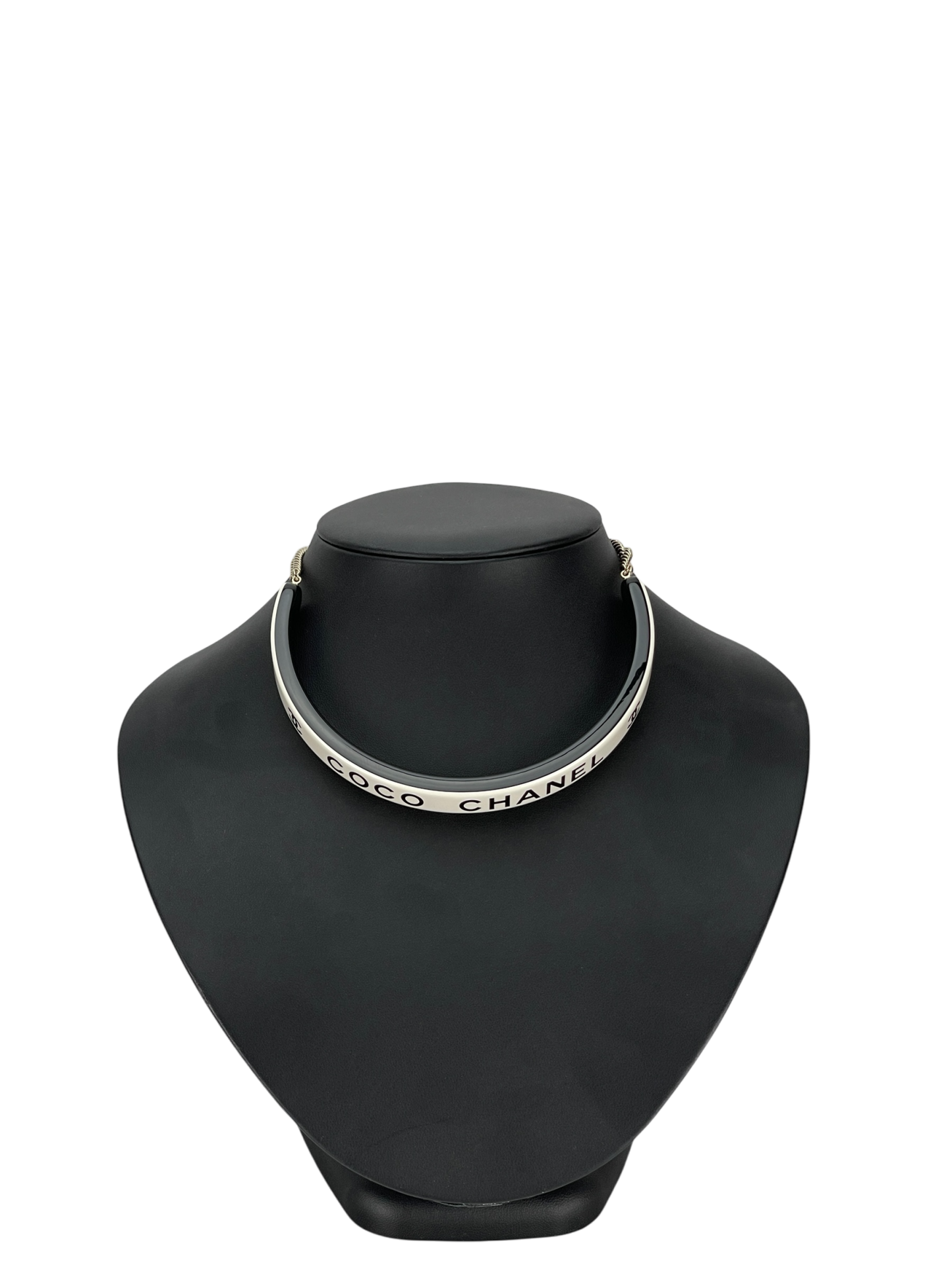 CHANEL - 22S Black White  Coco Chanel Resin Bangle Necris Choker Necklace