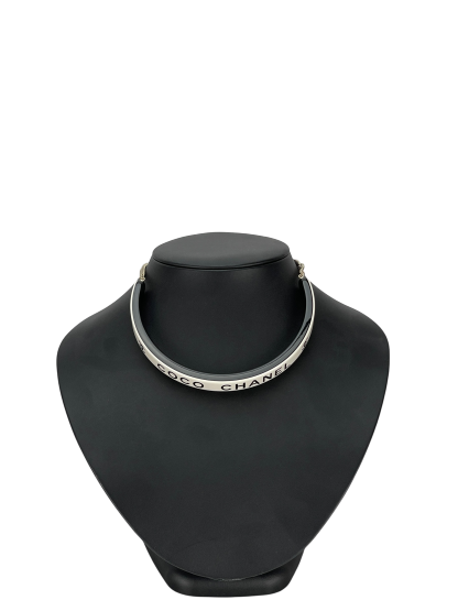 CHANEL - 22S Black White  Coco Chanel Resin Bangle Necris Choker Necklace