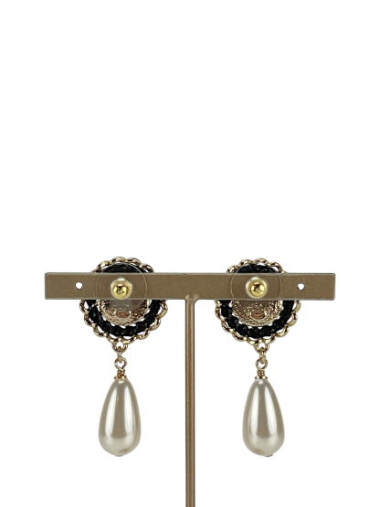 CHANEL - 24B Gold Logo CC Coco Mark Pearl Flower Earrings 