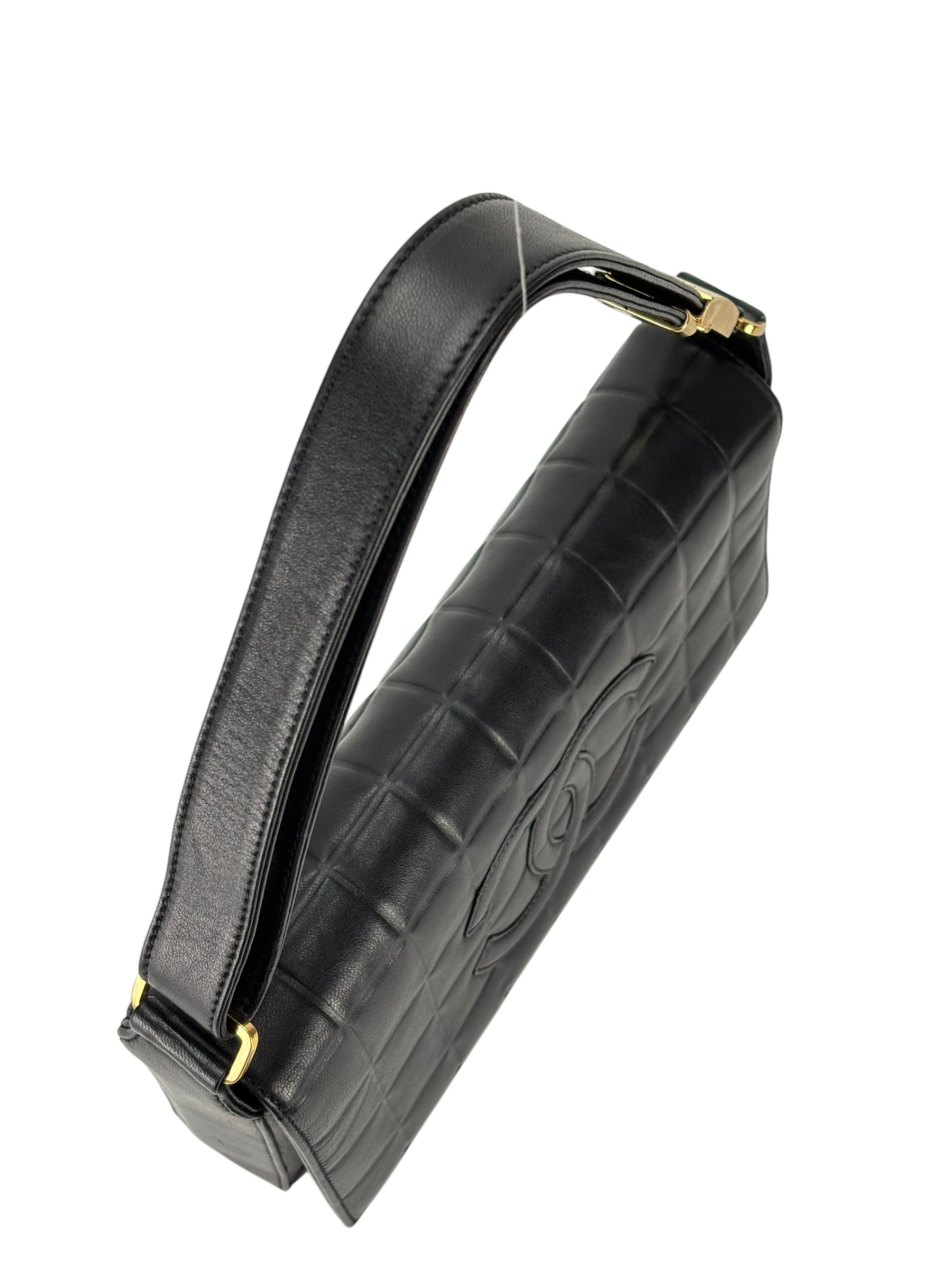 CHANEL - Black Lambskin Chocolate Bar Flap Shoulder Bag 