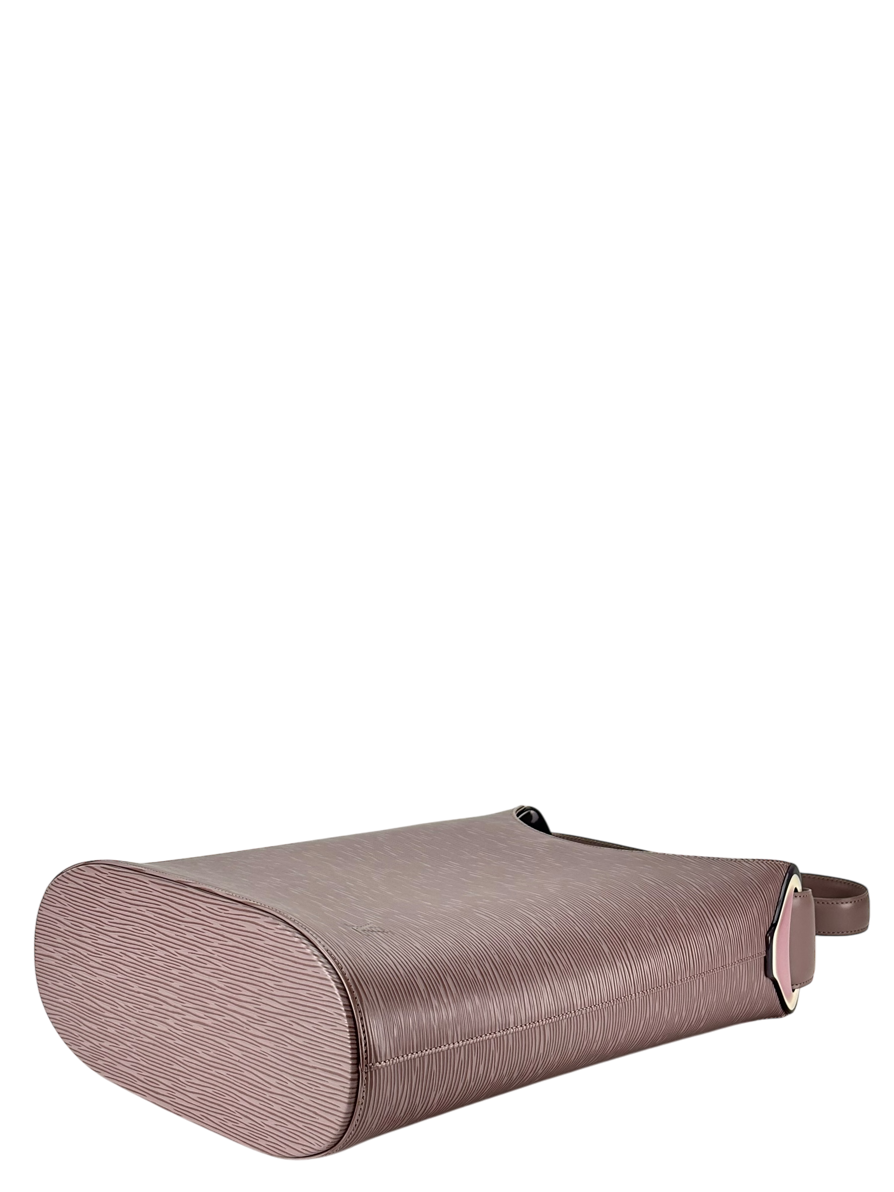 LOUIS VUITTON - Lilac Epi Sac Verseau Leather Shoulder Bag