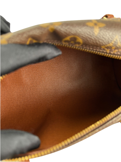 LOUIS VUITTON - Monogram Canvas Papillon 26 Bag