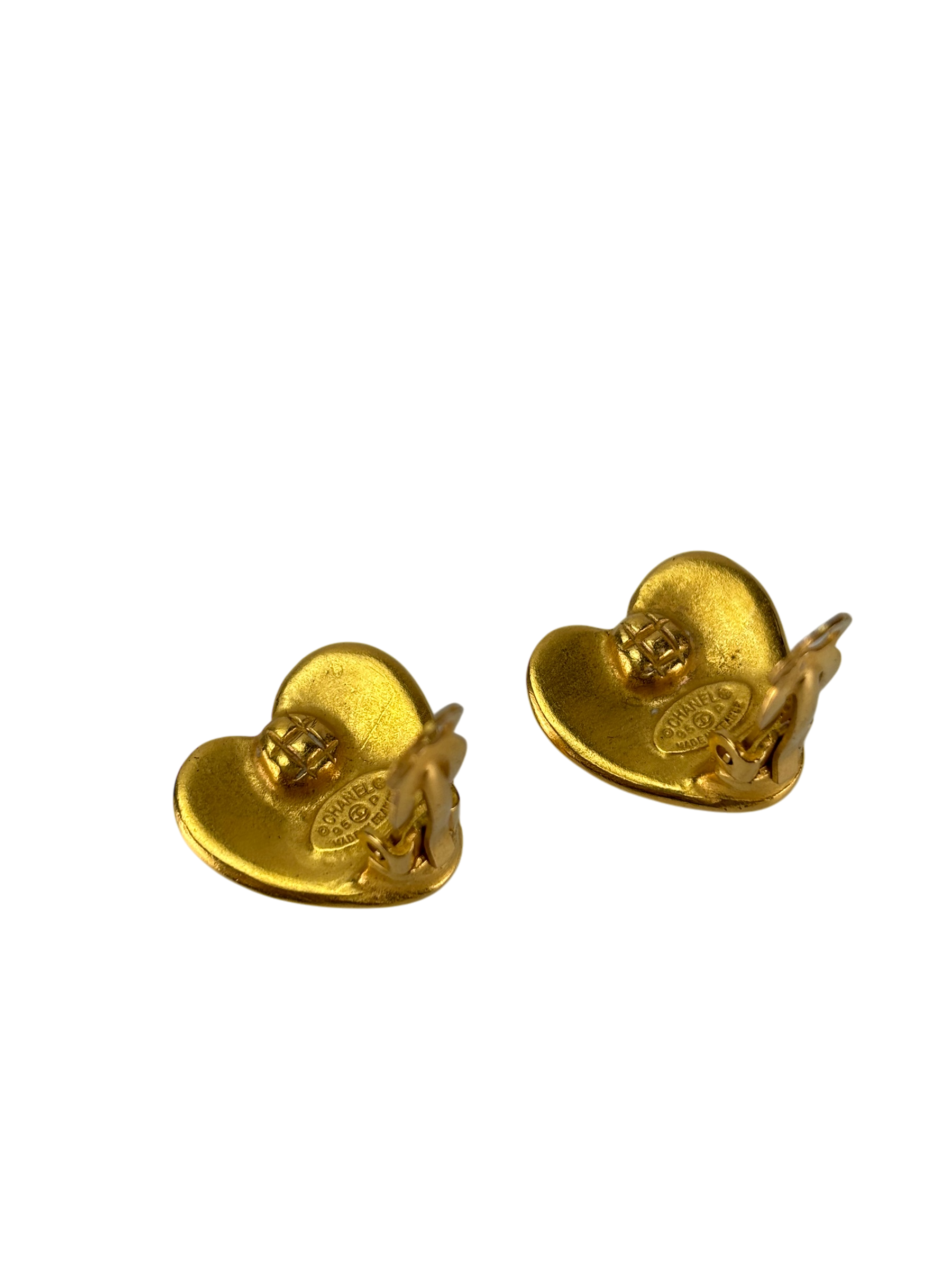 CHANEL - Gold Coco Mark Heart Clip On 95P Earrings 